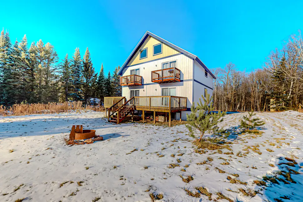 Alpine Horn Lodge at Big Powderhorn Mountain 6 BD Ironwood, MI