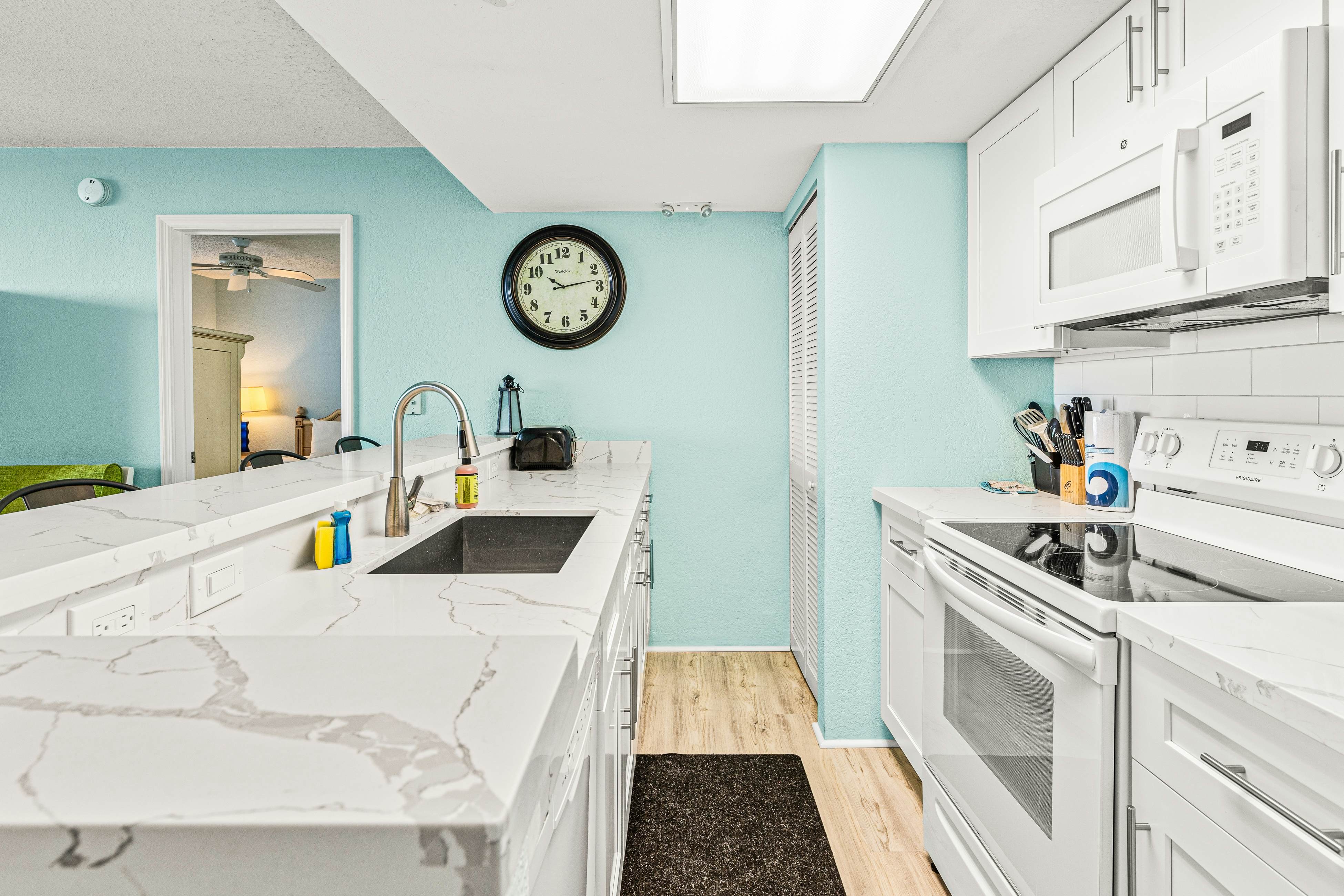 Sunrise Suites - Barbados Suite 204