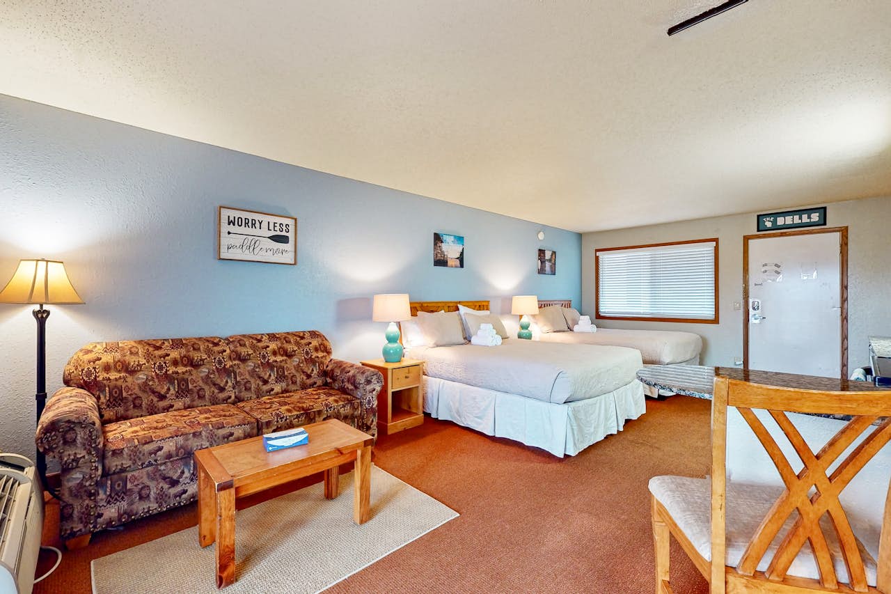 Chula Vista Condo Villa 7213 0 BD Wisconsin Dells, WI Vacation Rental