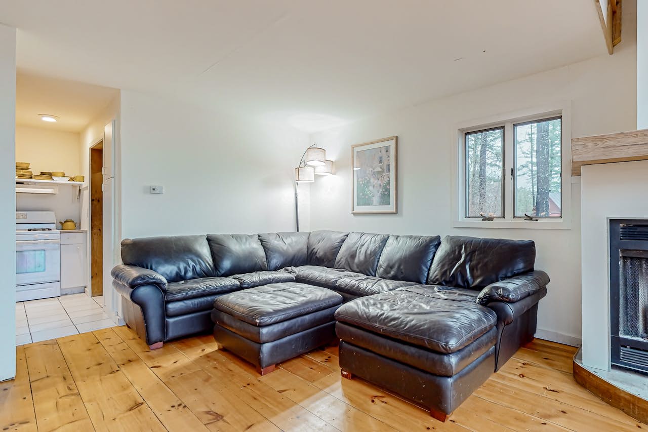 Bomo Hacienda 5 BD Castleton, VT Vacation Rental Vacasa