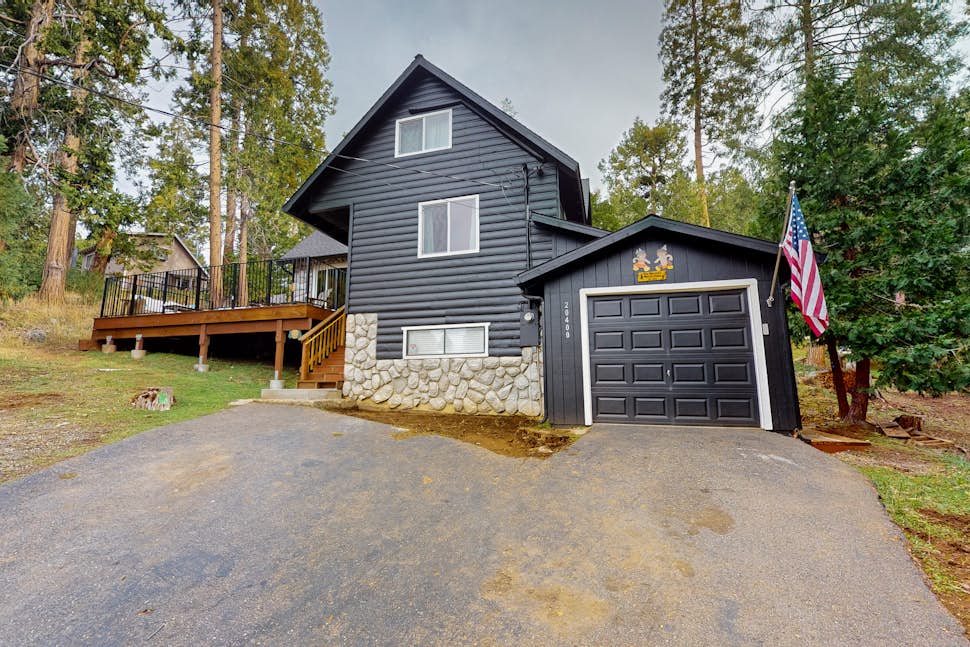 Kululi Cabin 3 BD MiWuk Village, CA Vacation Rental Vacasa