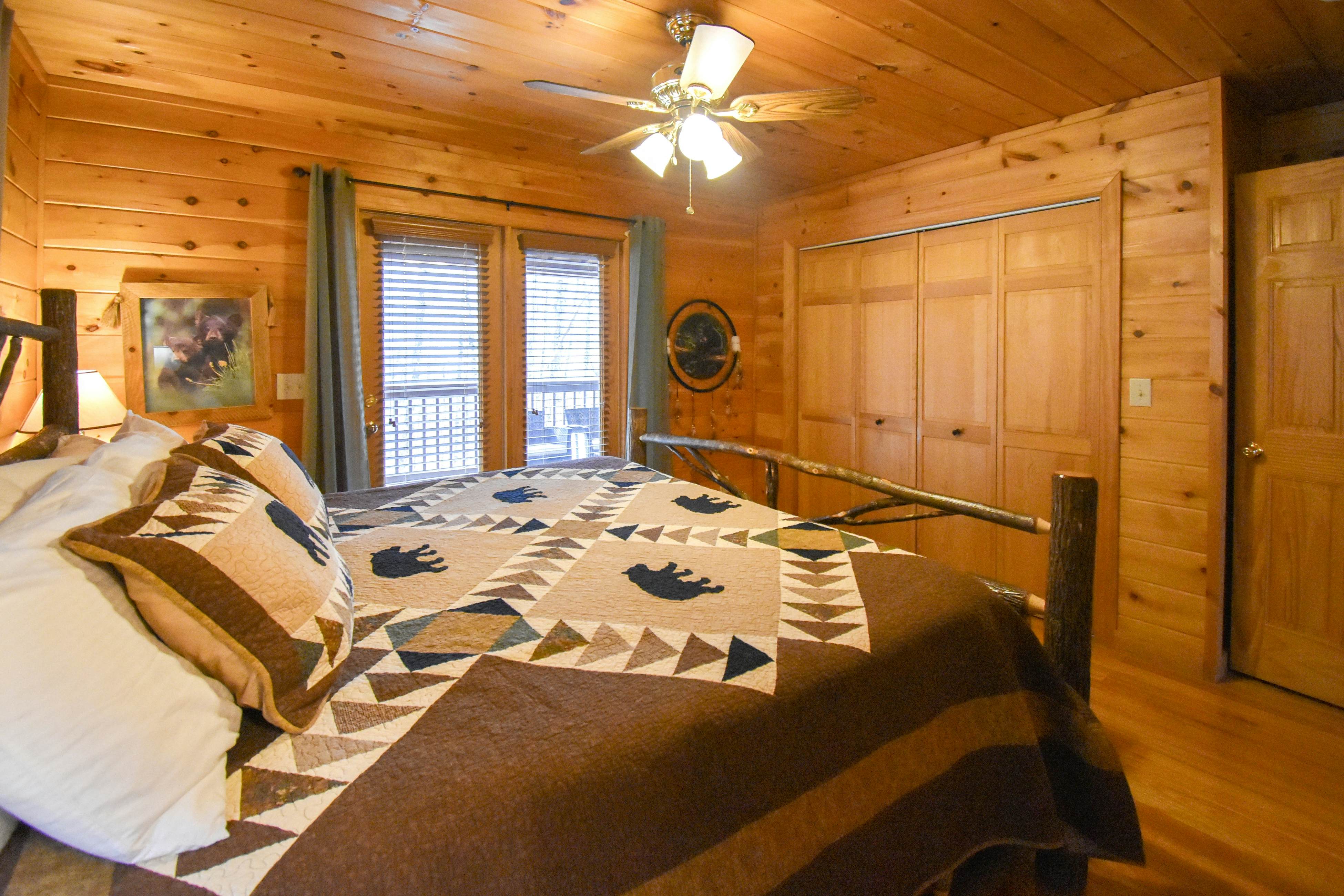 Cashes Mountain View