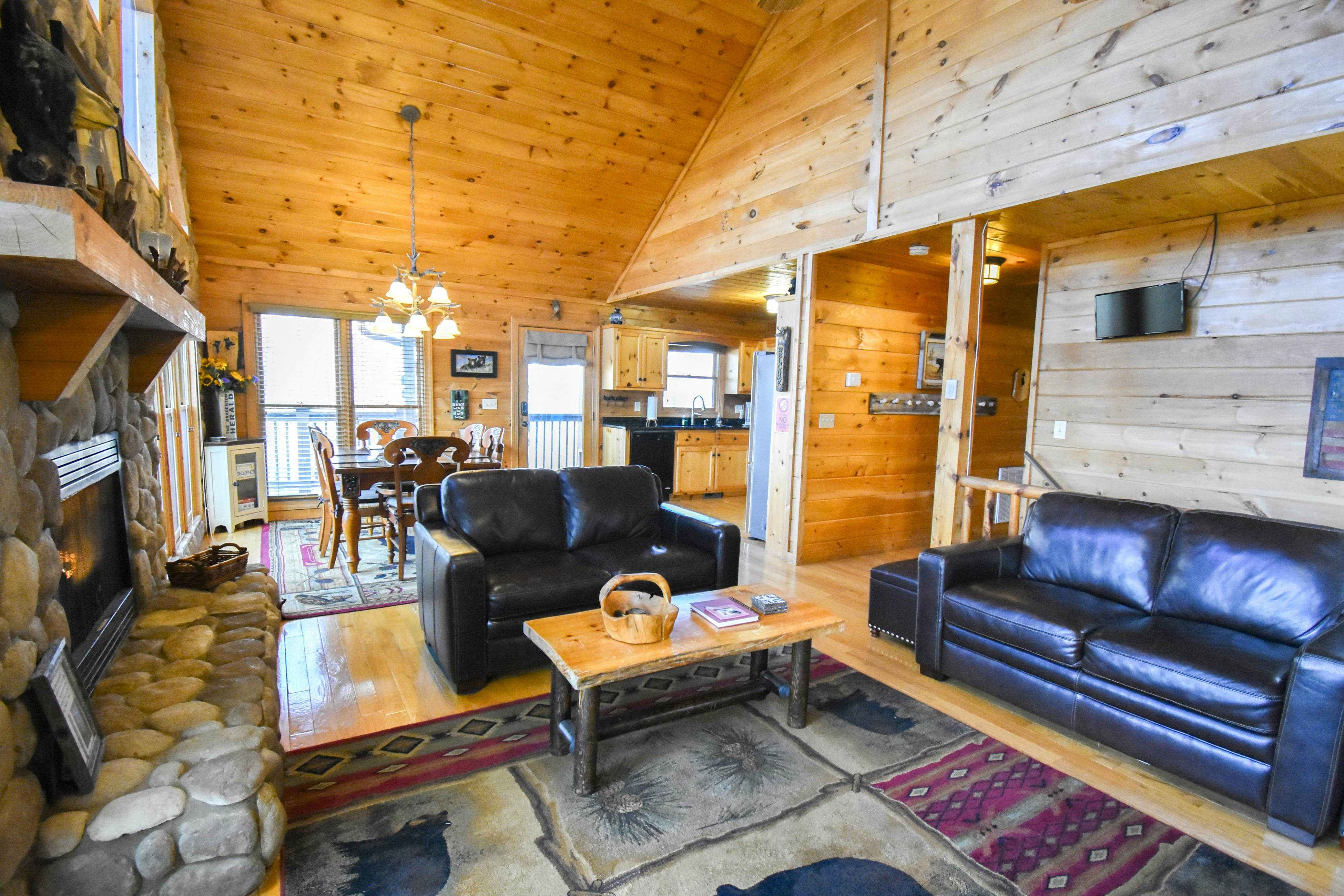 Cashes Mountain View