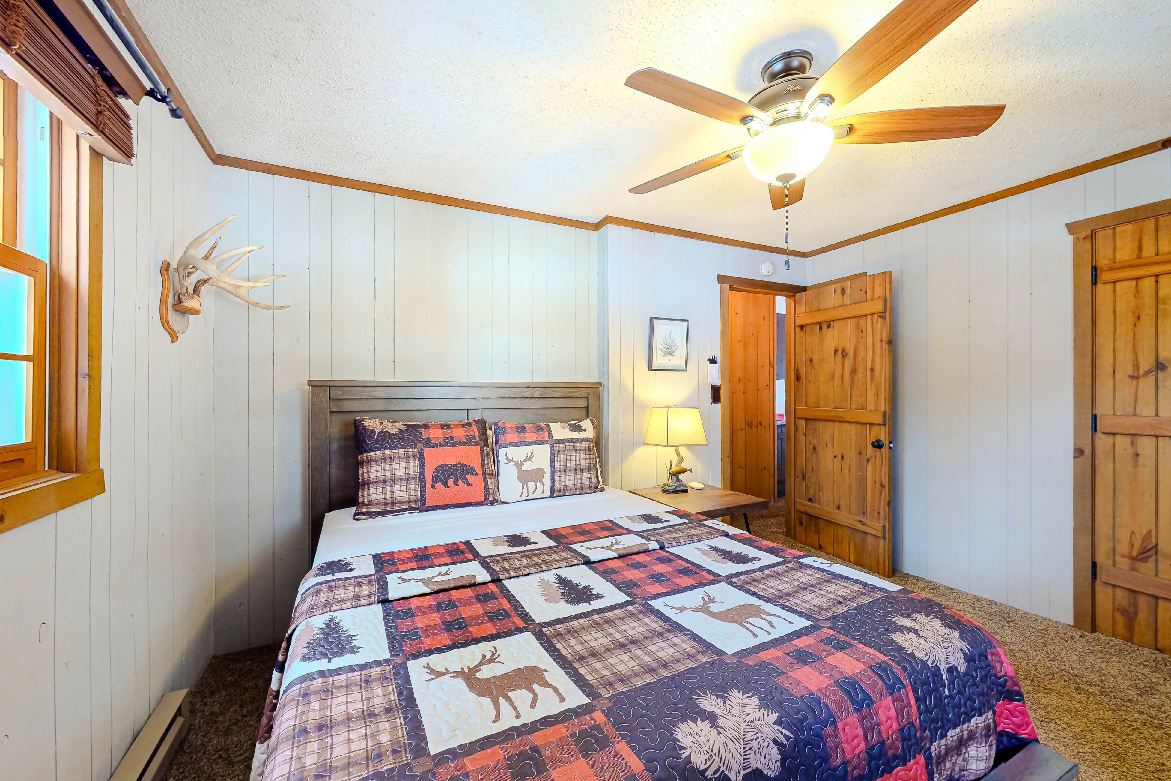 Paddle Inn on Buckskin Lake