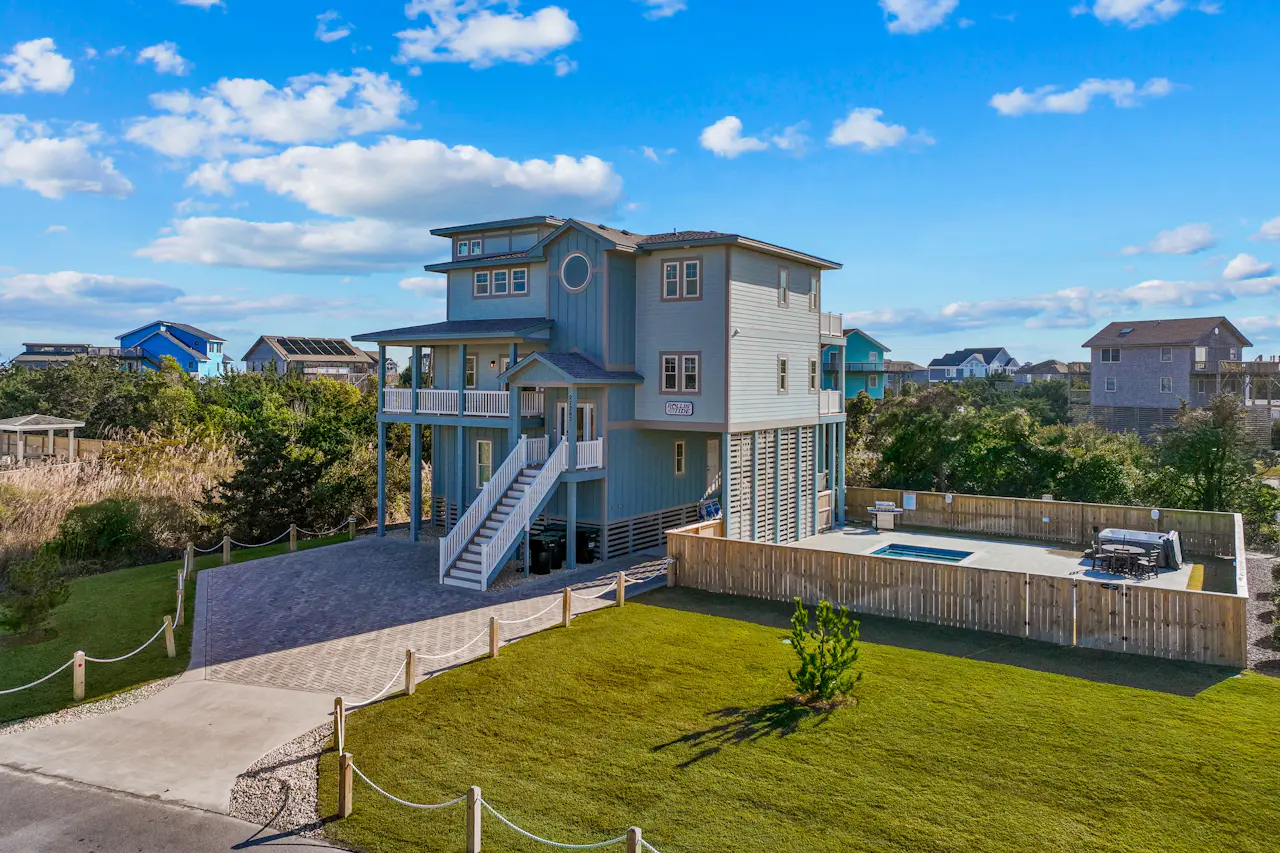 Rollin' With The Tide 7 Bed Salvo, NC House Vacasa