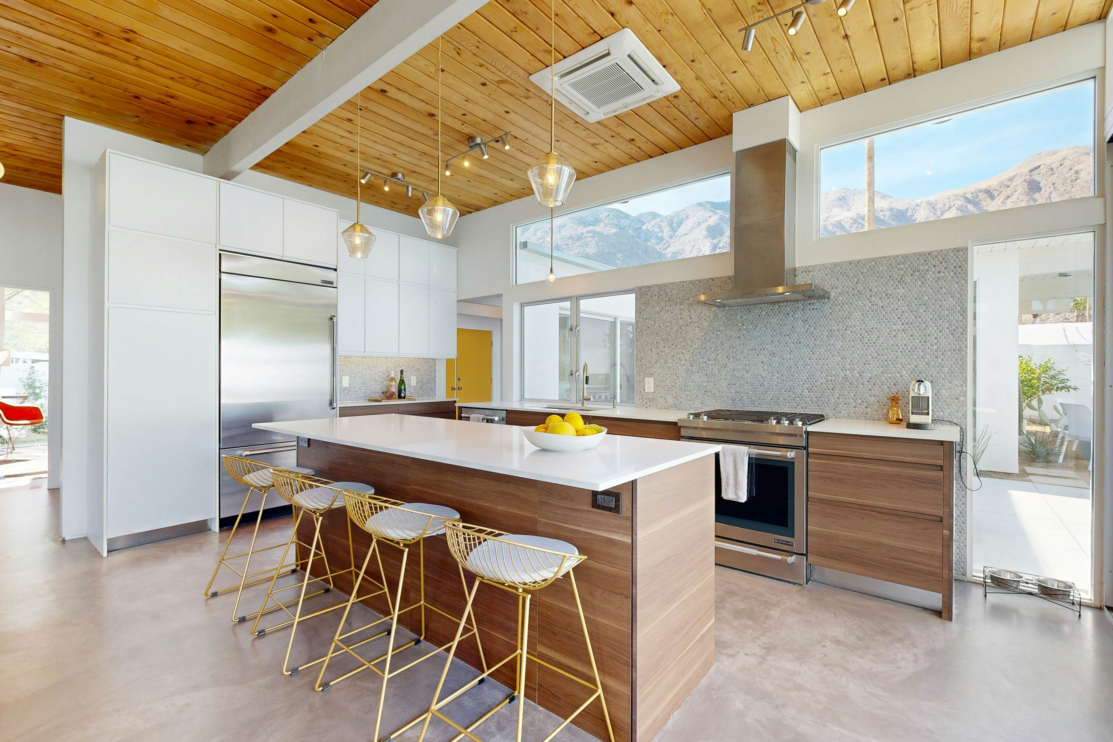 Palm Springs Regal Contemporary - 4106