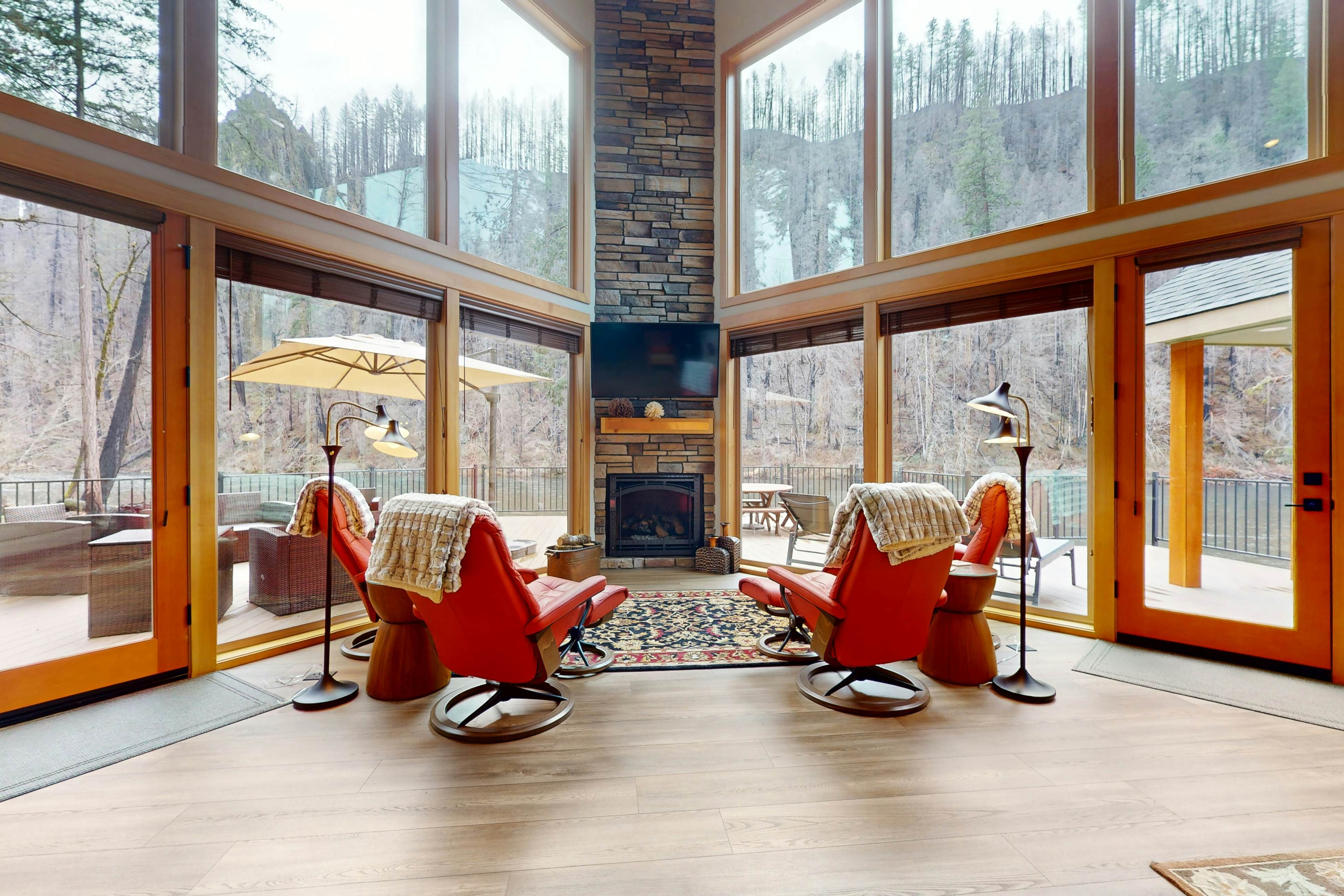 The McKenzie River House