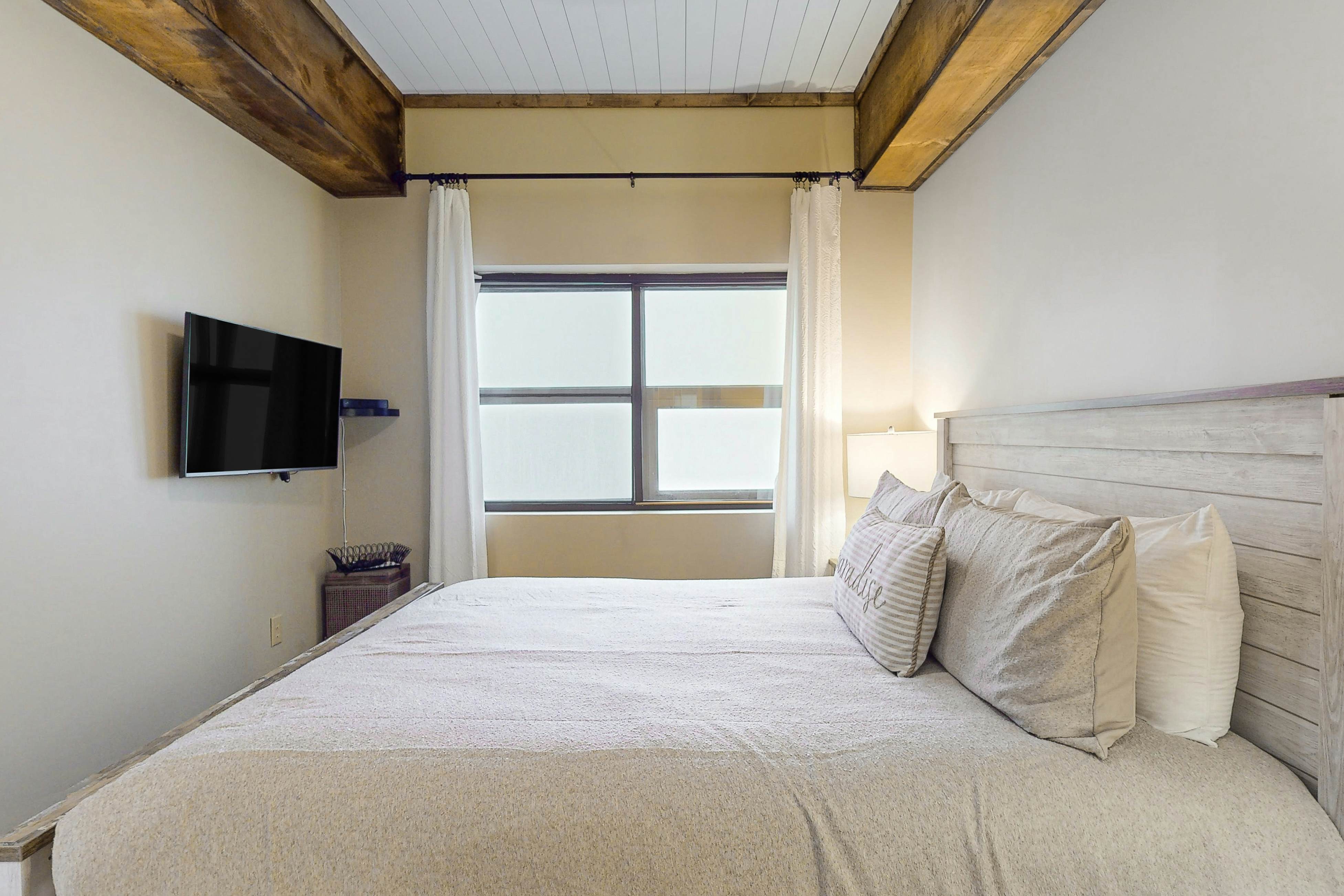 Paradise Peak Retreat