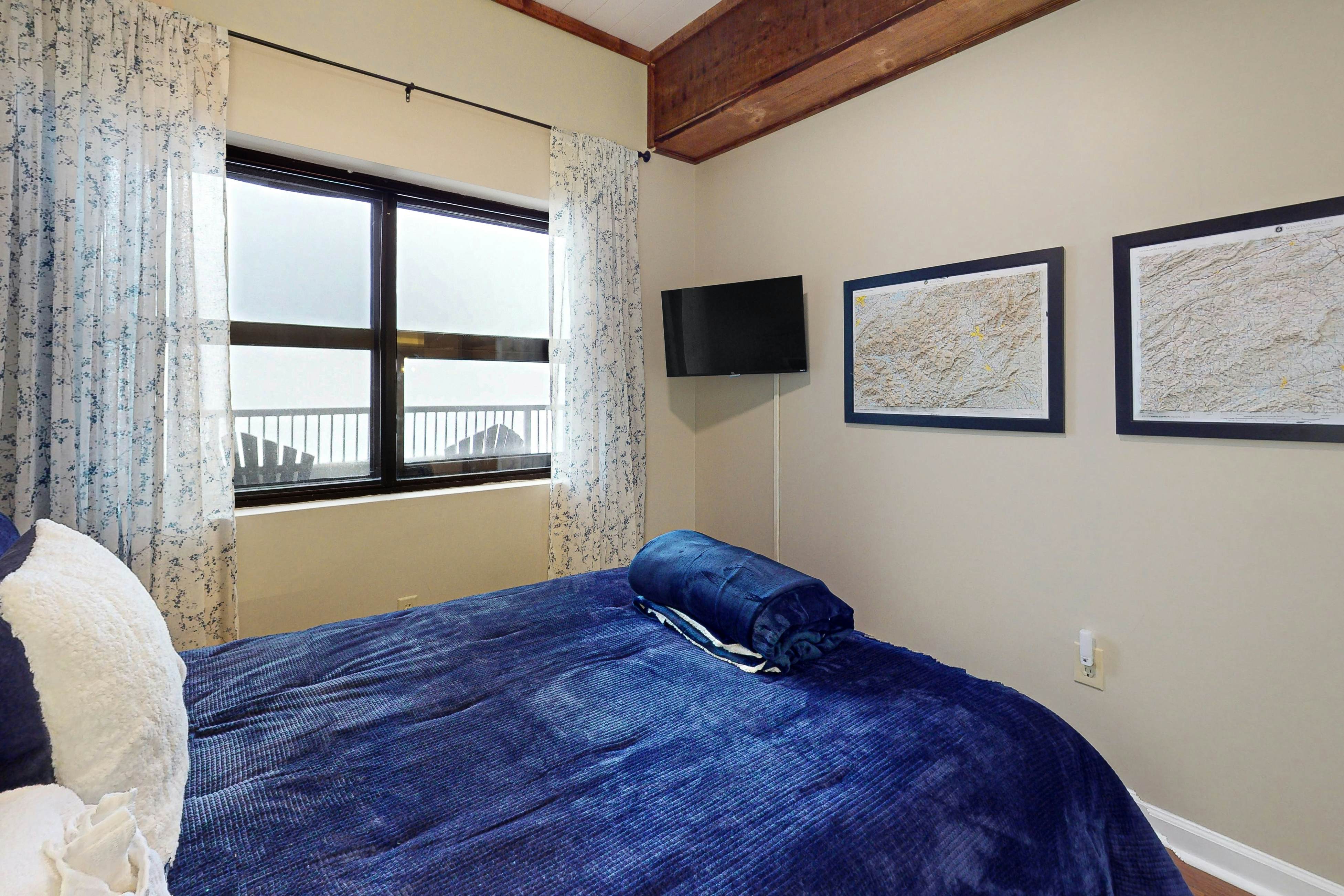 Paradise Peak Retreat