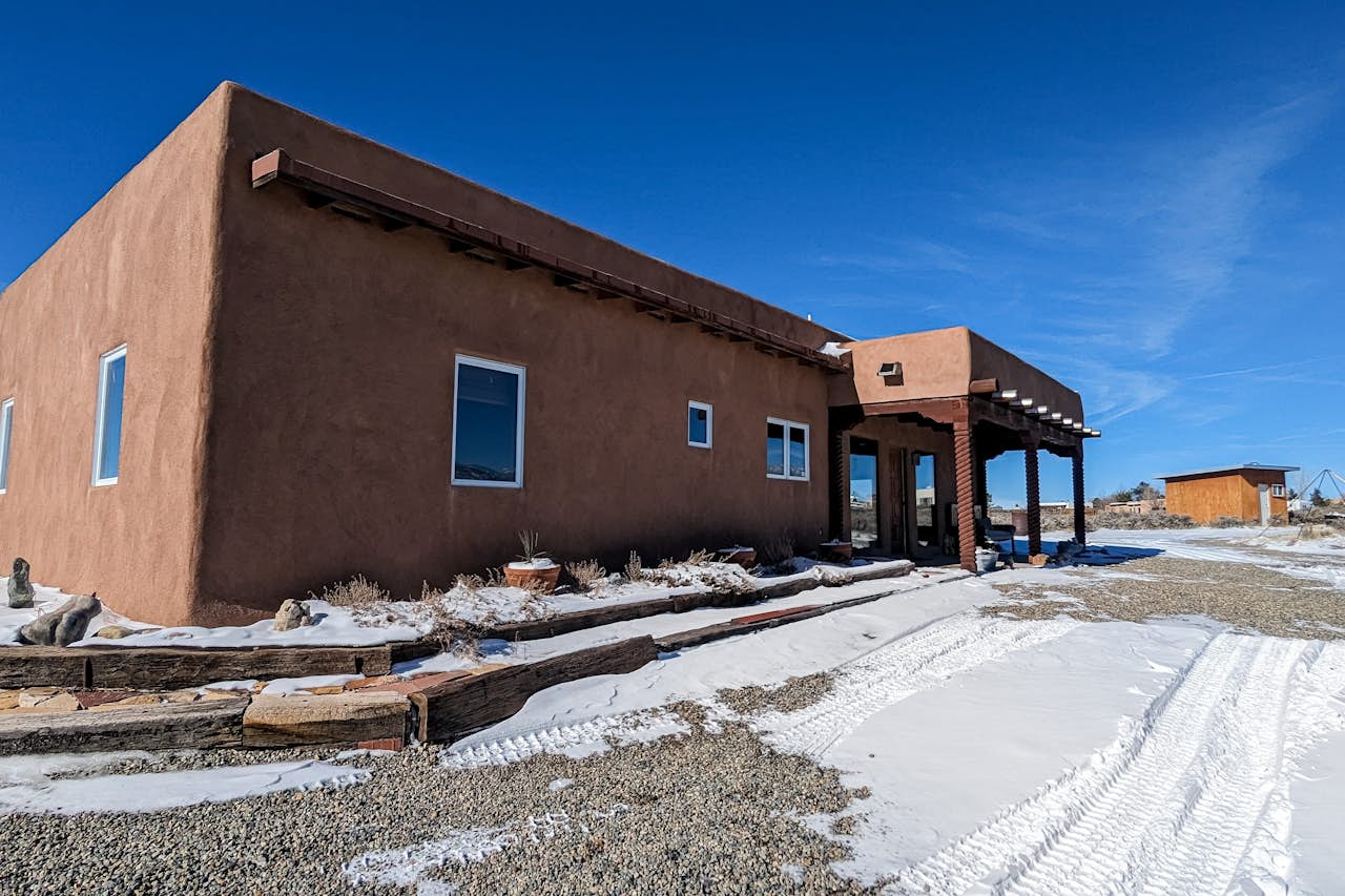 Casa de Encanto 2 BD El Prado, NM Vacation Rental Vacasa