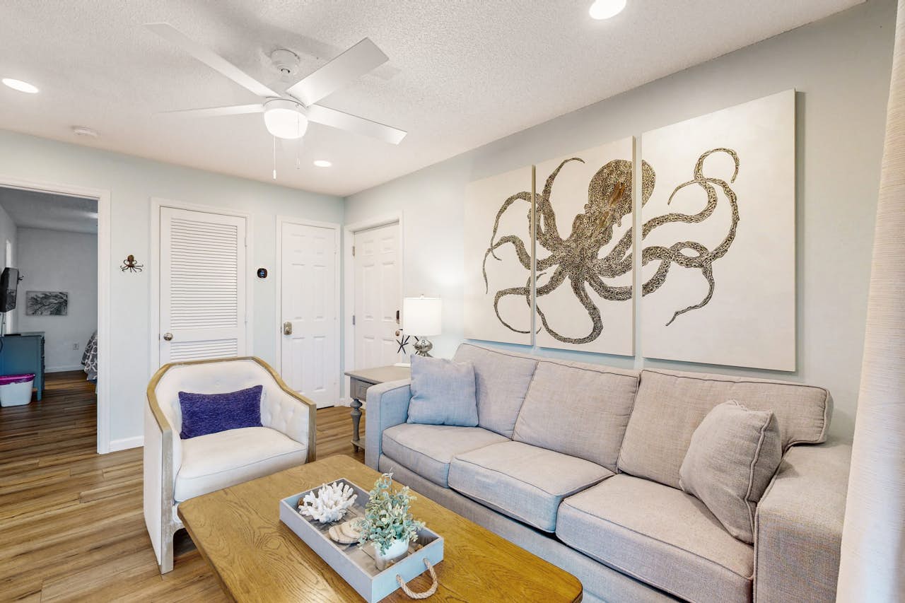 Beachside Villas 832 3 BD Santa Rosa Beach, FL Vacation Rental Vacasa