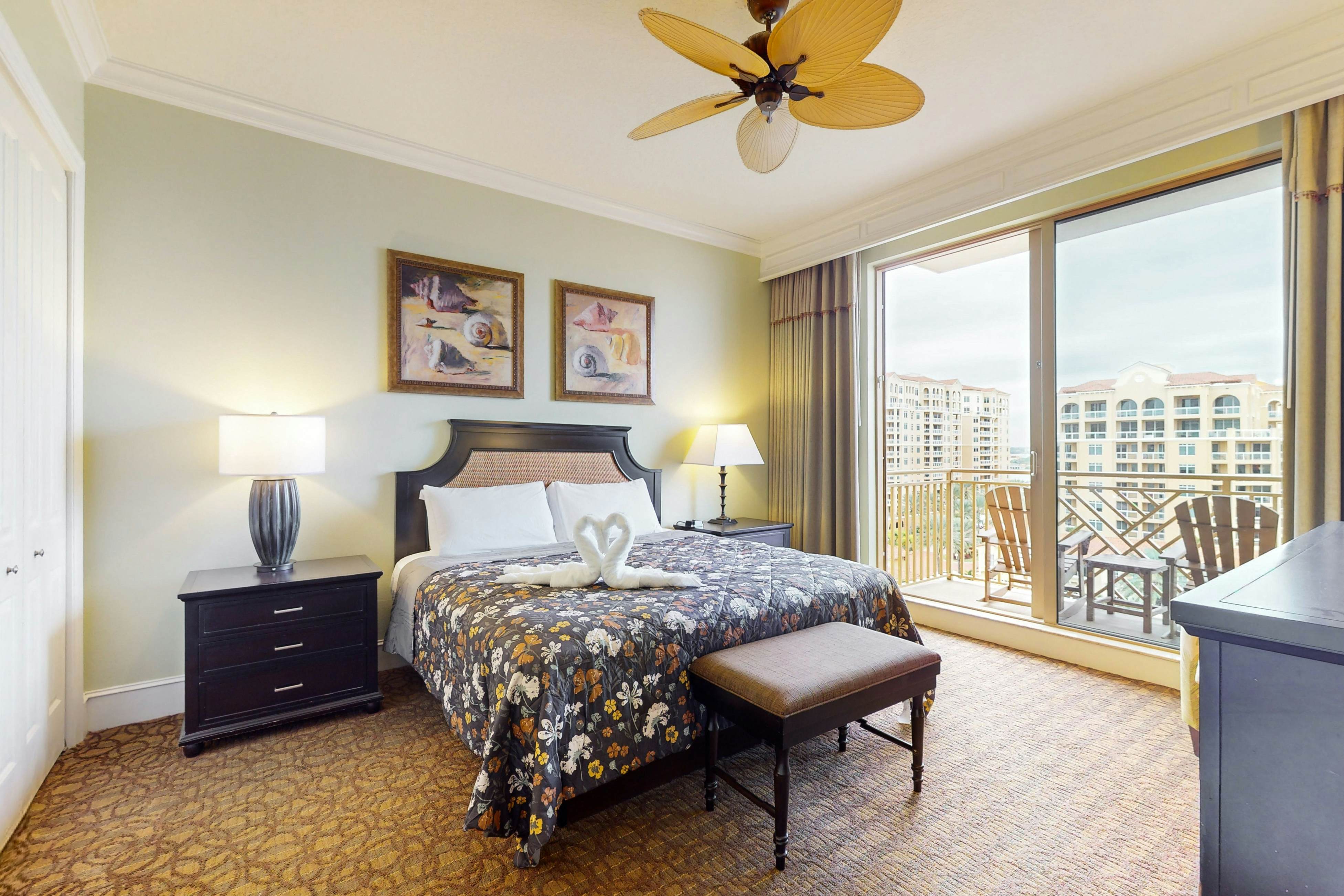 Sandpearl 757 / King Suite / Standard View