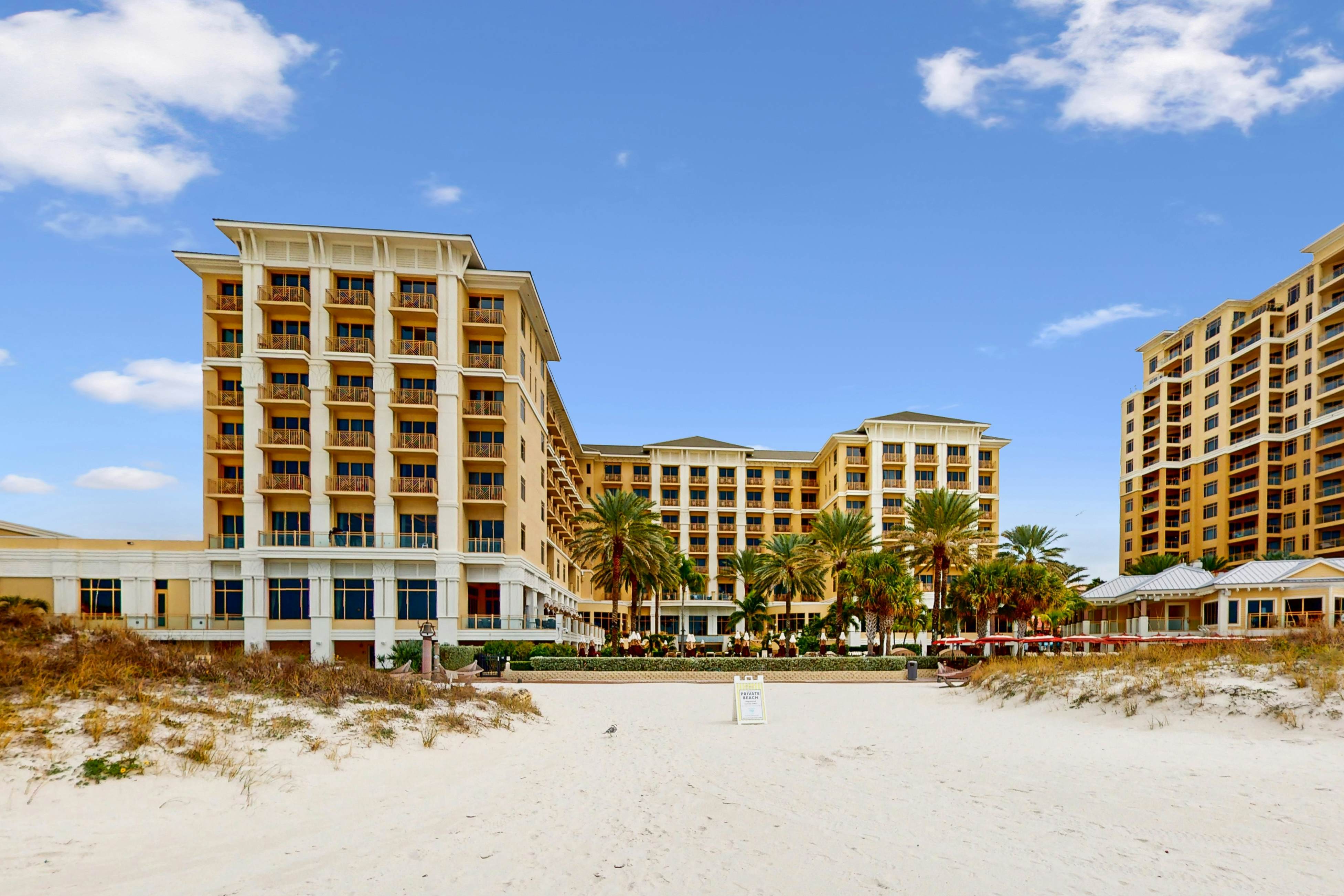 Sandpearl 757 / King Suite / Standard View