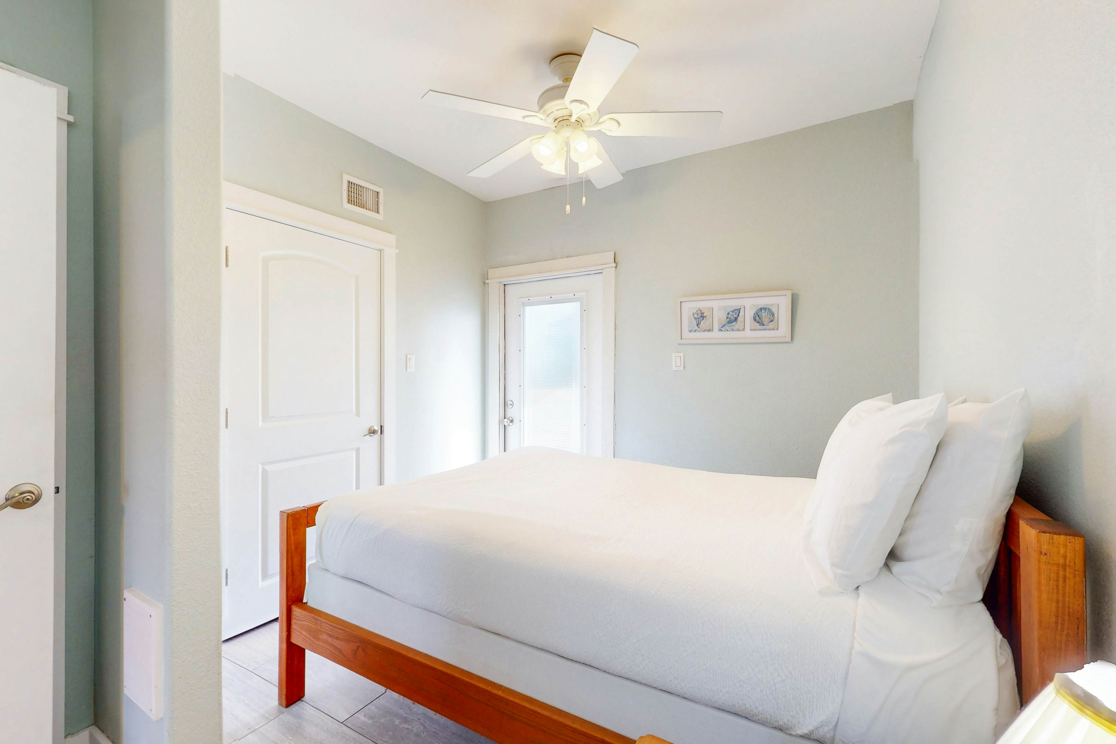 Lost Colony Seahorse Villa