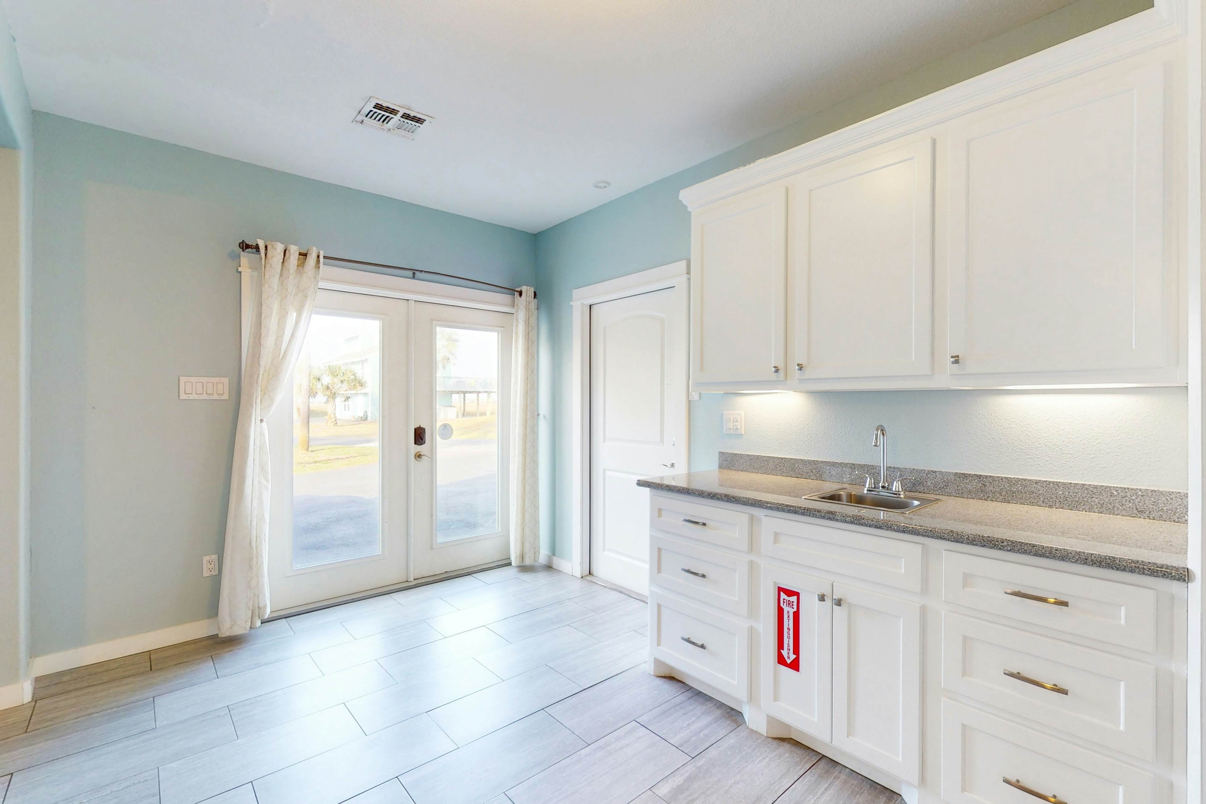 Lost Colony Seahorse Villa