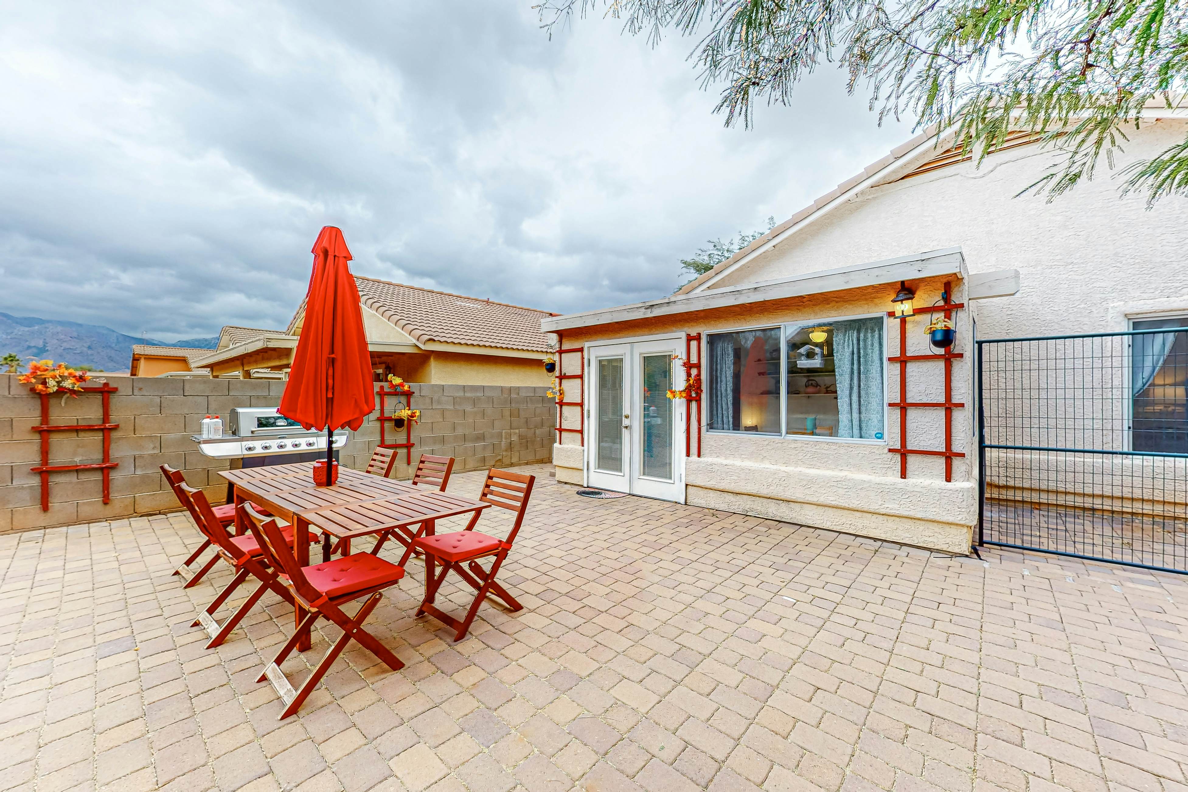 Oro Valley Vacation Home Rentals, Condo Rentals Vacasa