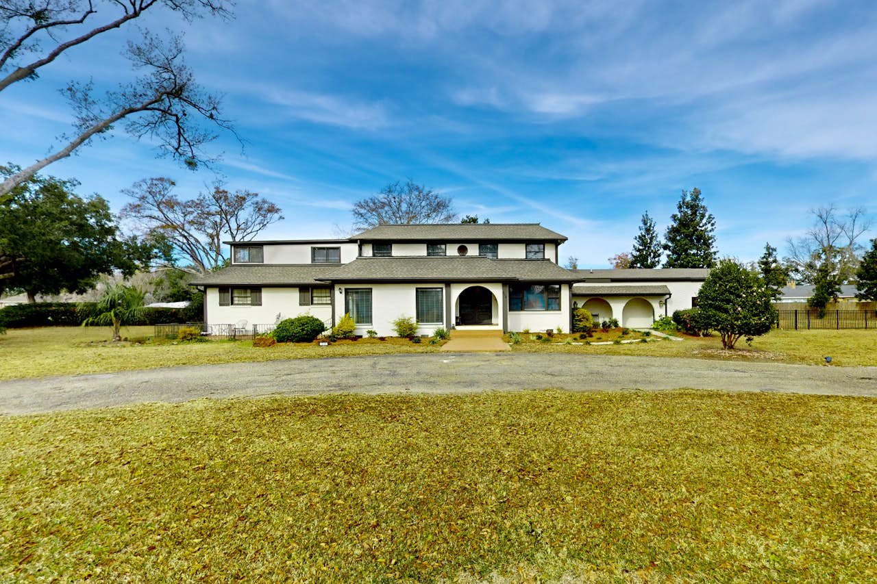 Foley Funhouse 6 BD Foley, AL Vacation Rental Vacasa