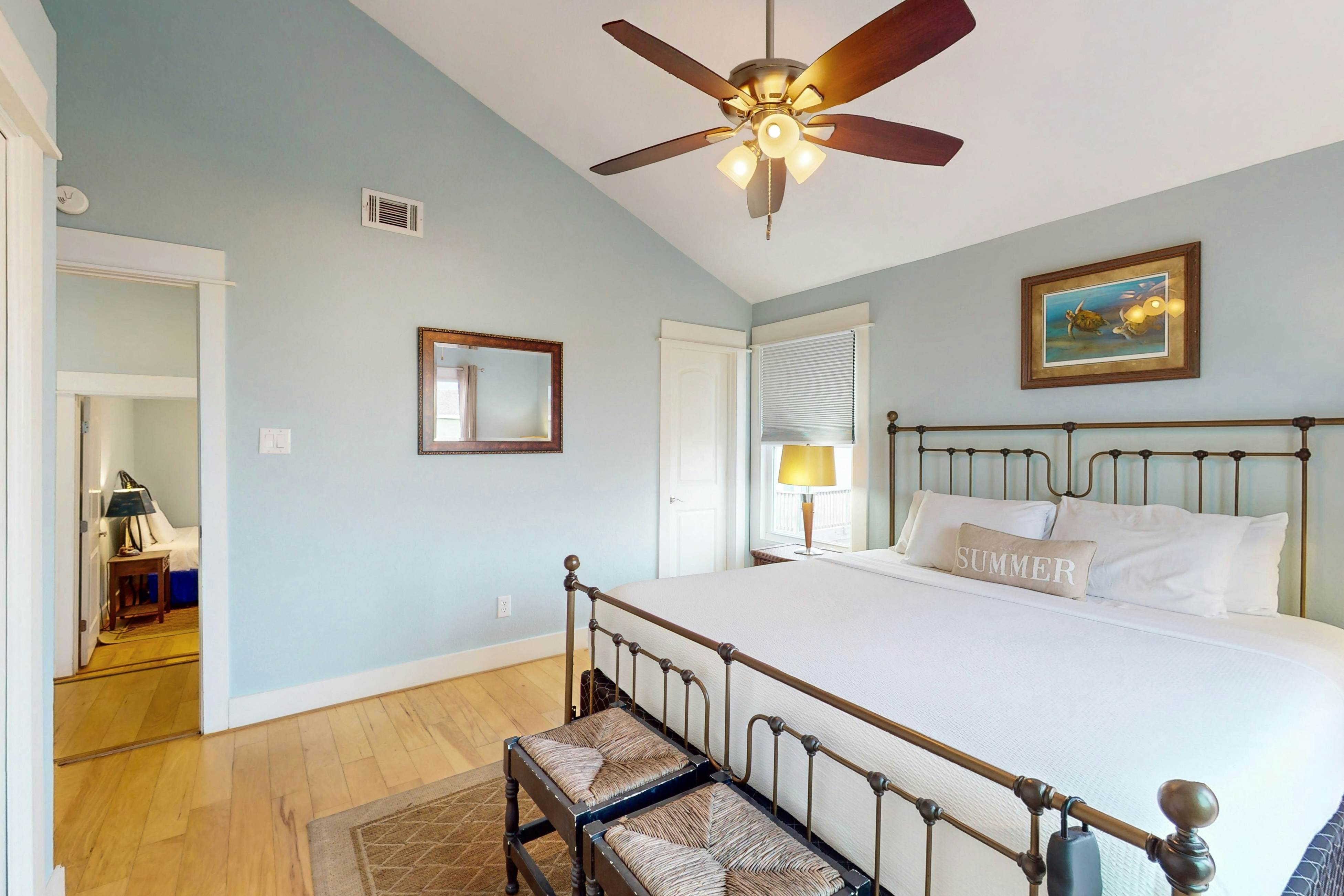 Lost Colony Seahorse Villa