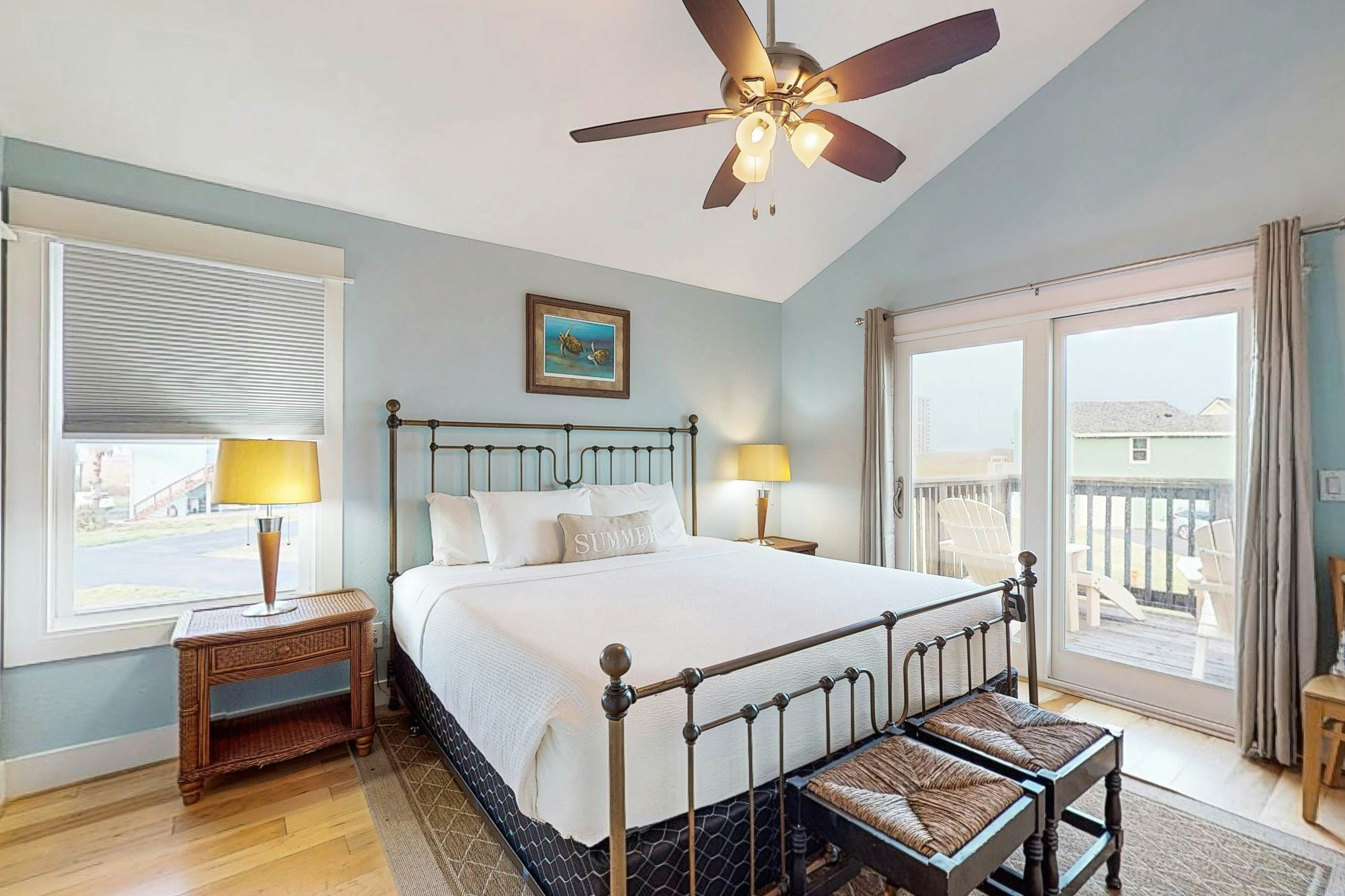 Lost Colony Seahorse Villa