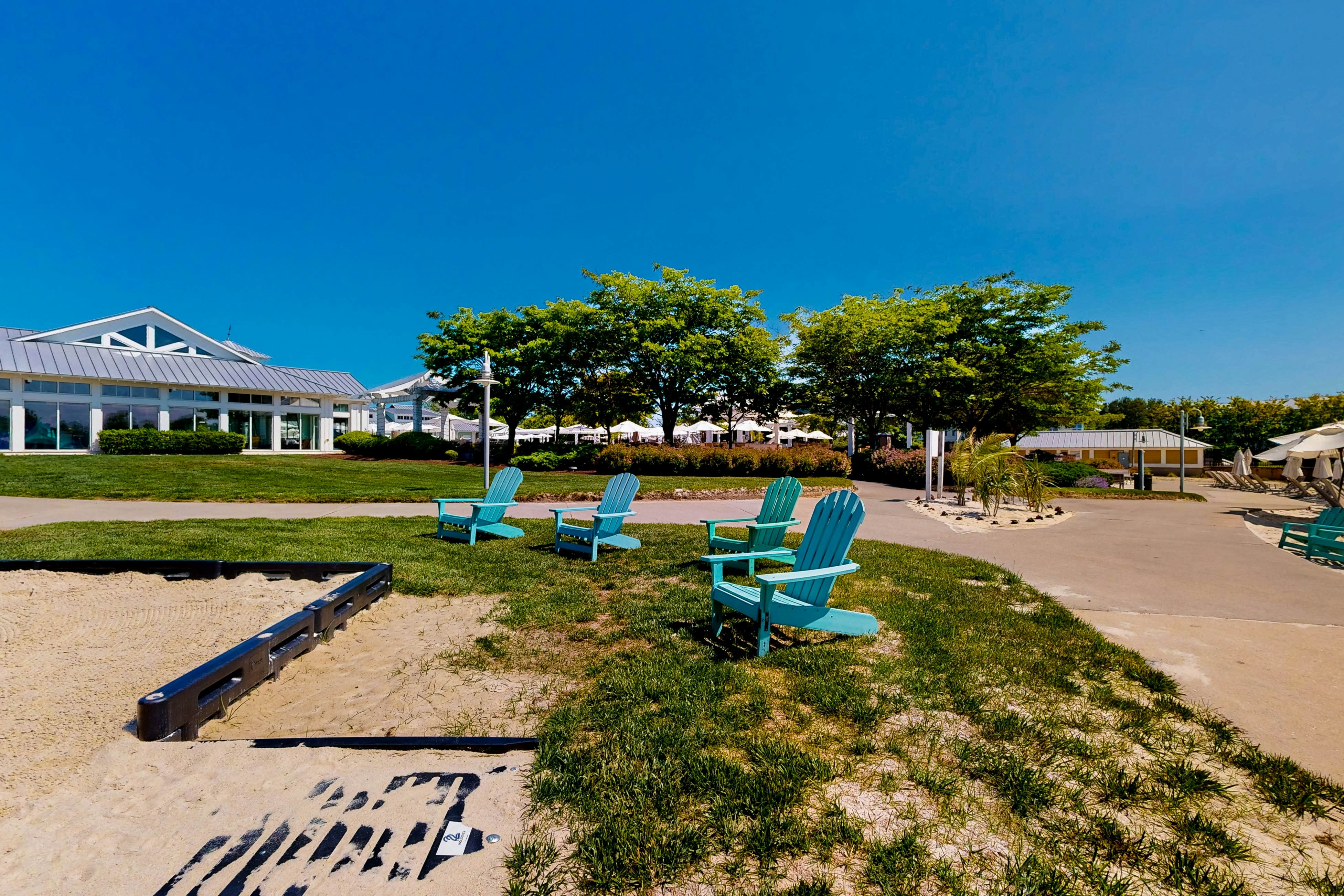 The Peninsula - 24647 Navigators Walk