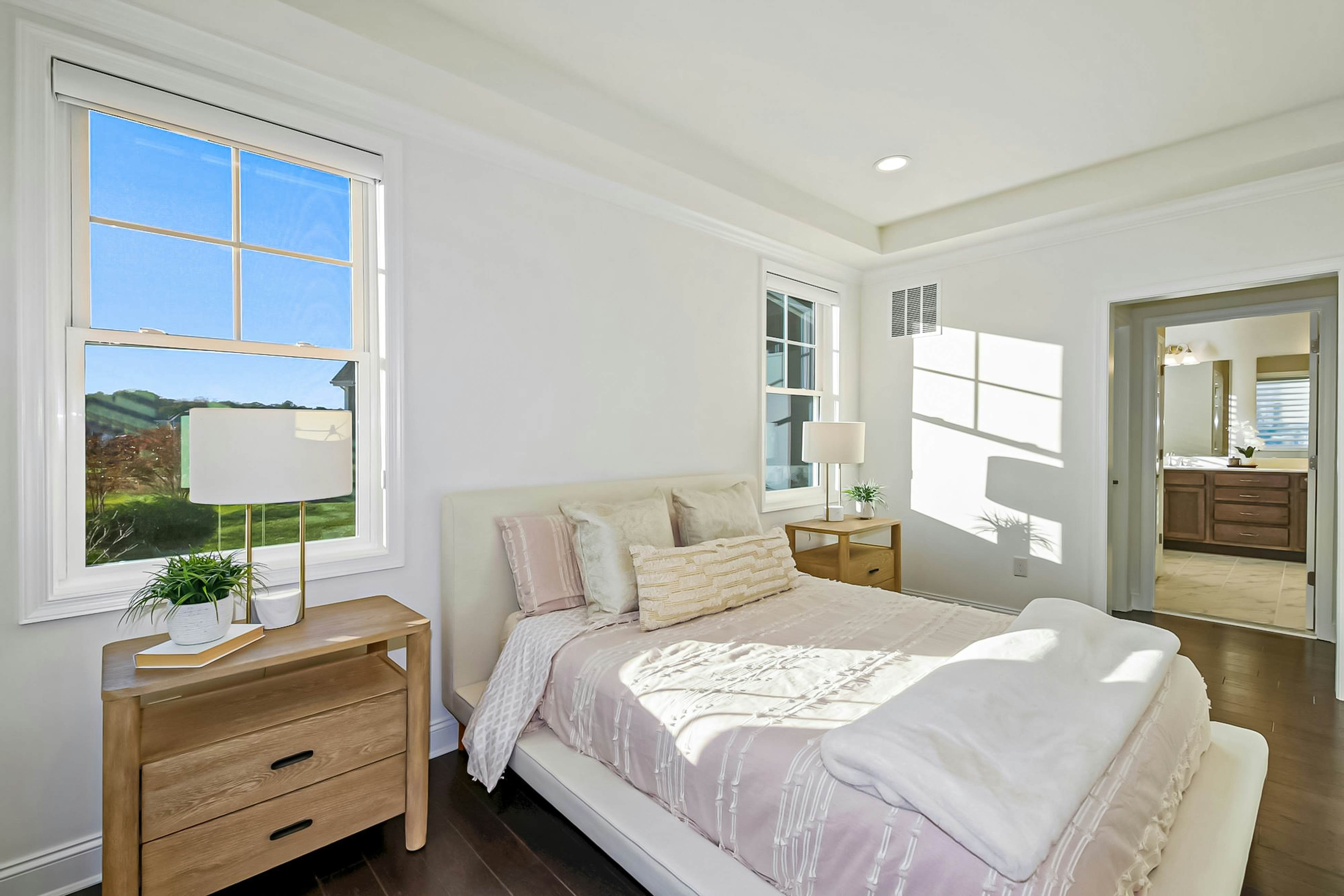 The Peninsula - 24647 Navigators Walk