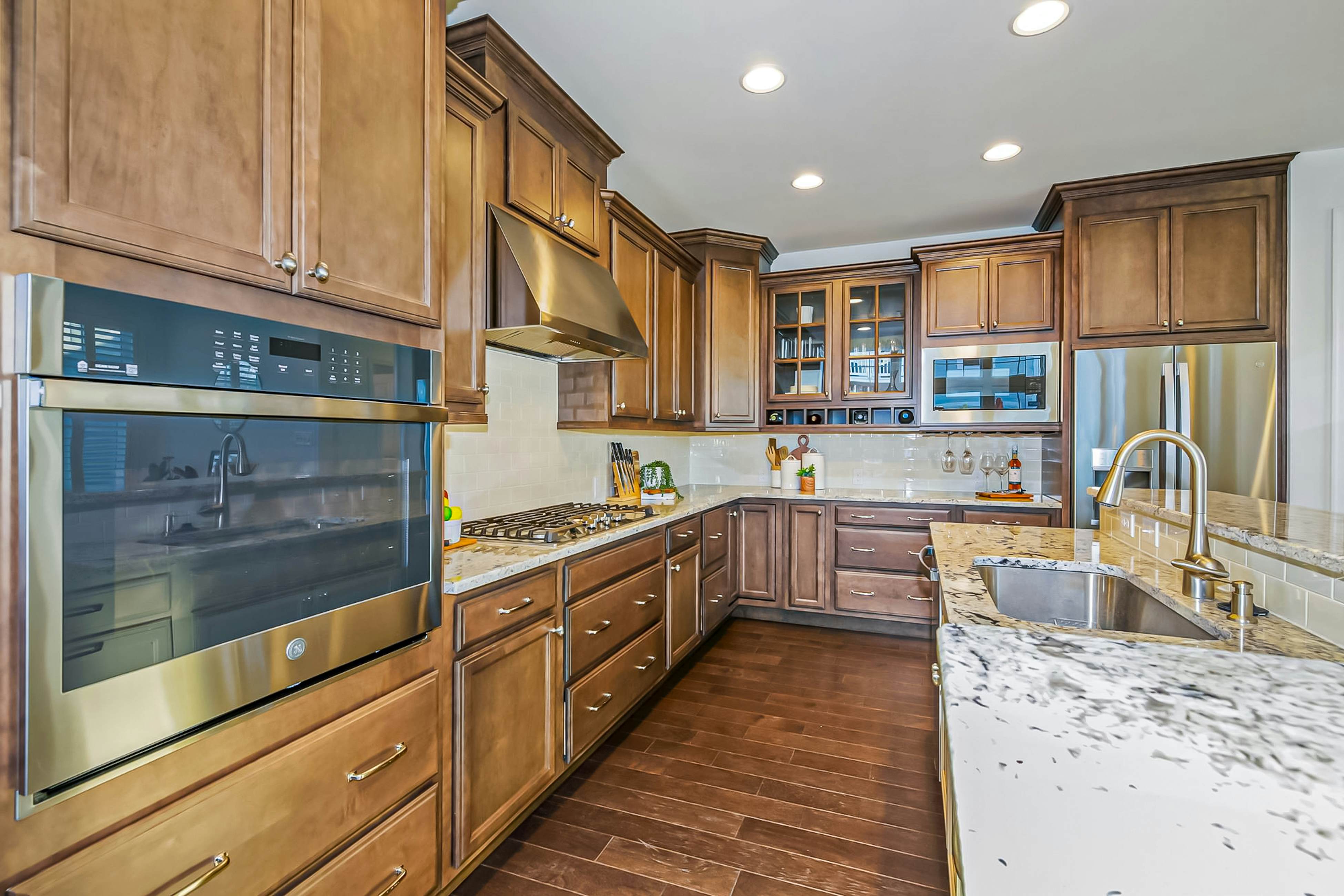 The Peninsula - 24647 Navigators Walk