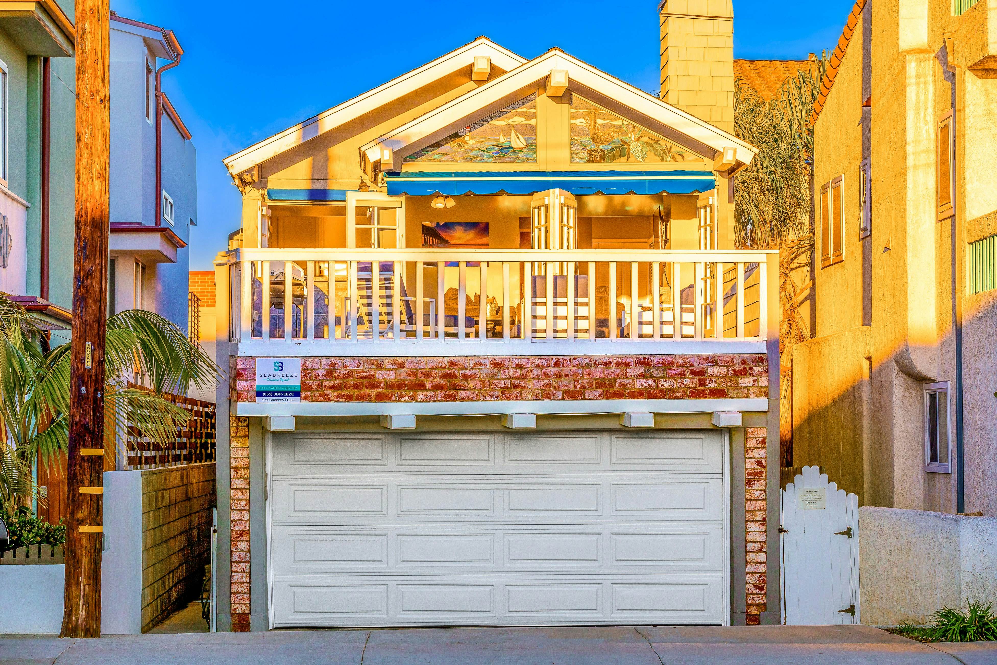 Perfect Newport Beach Location With Balcony Spa II