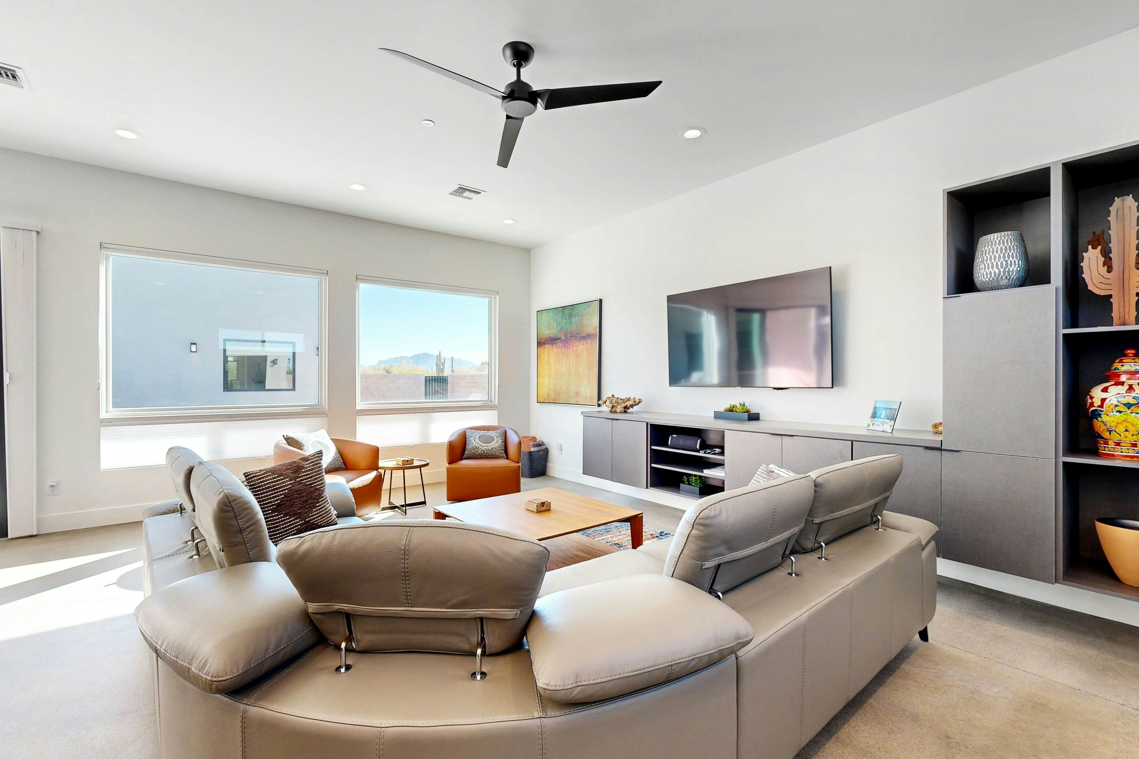 Sonoran Sunsets, a 3-Suite Retreat