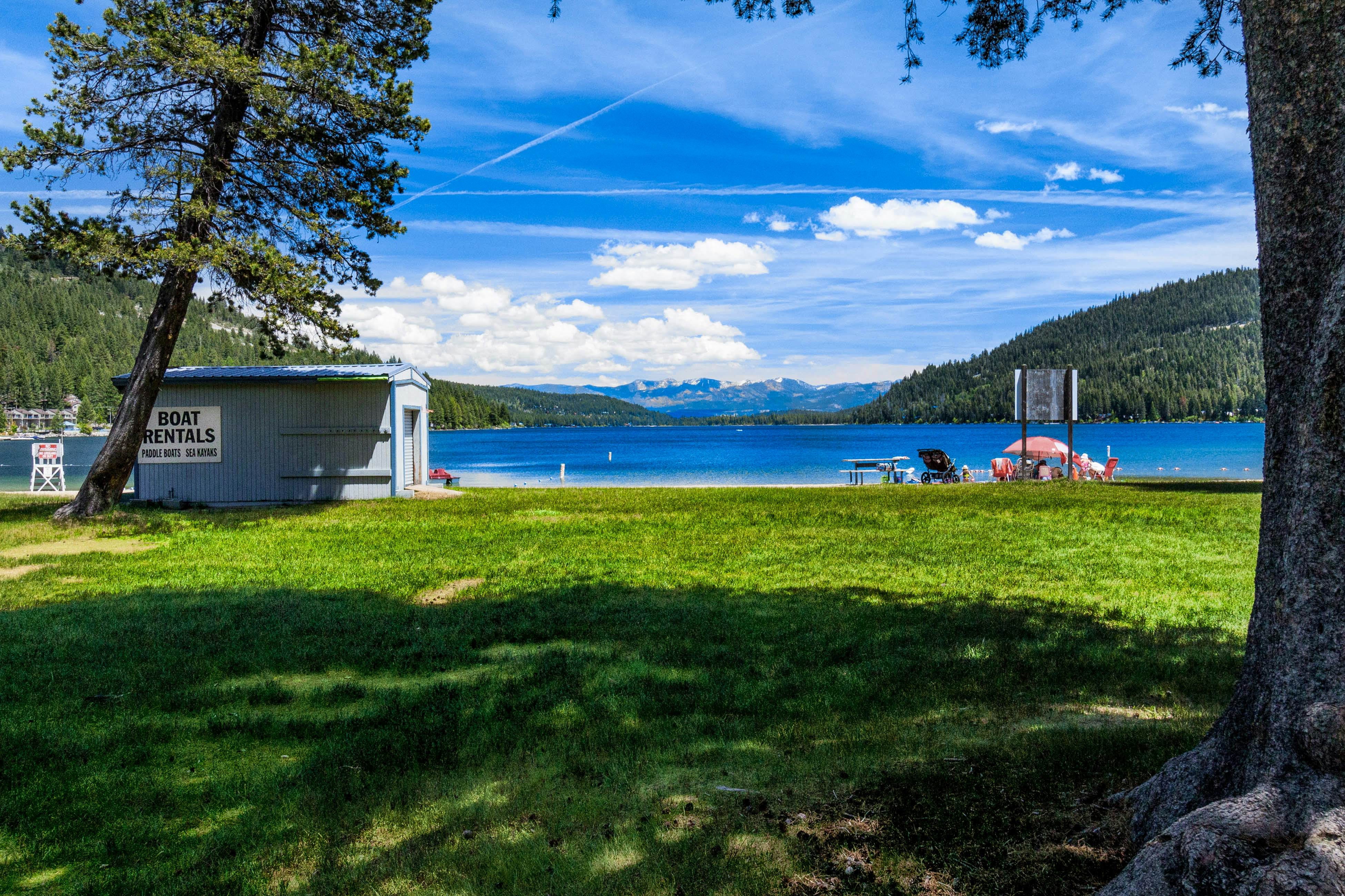 Donner Lakefront Retreat