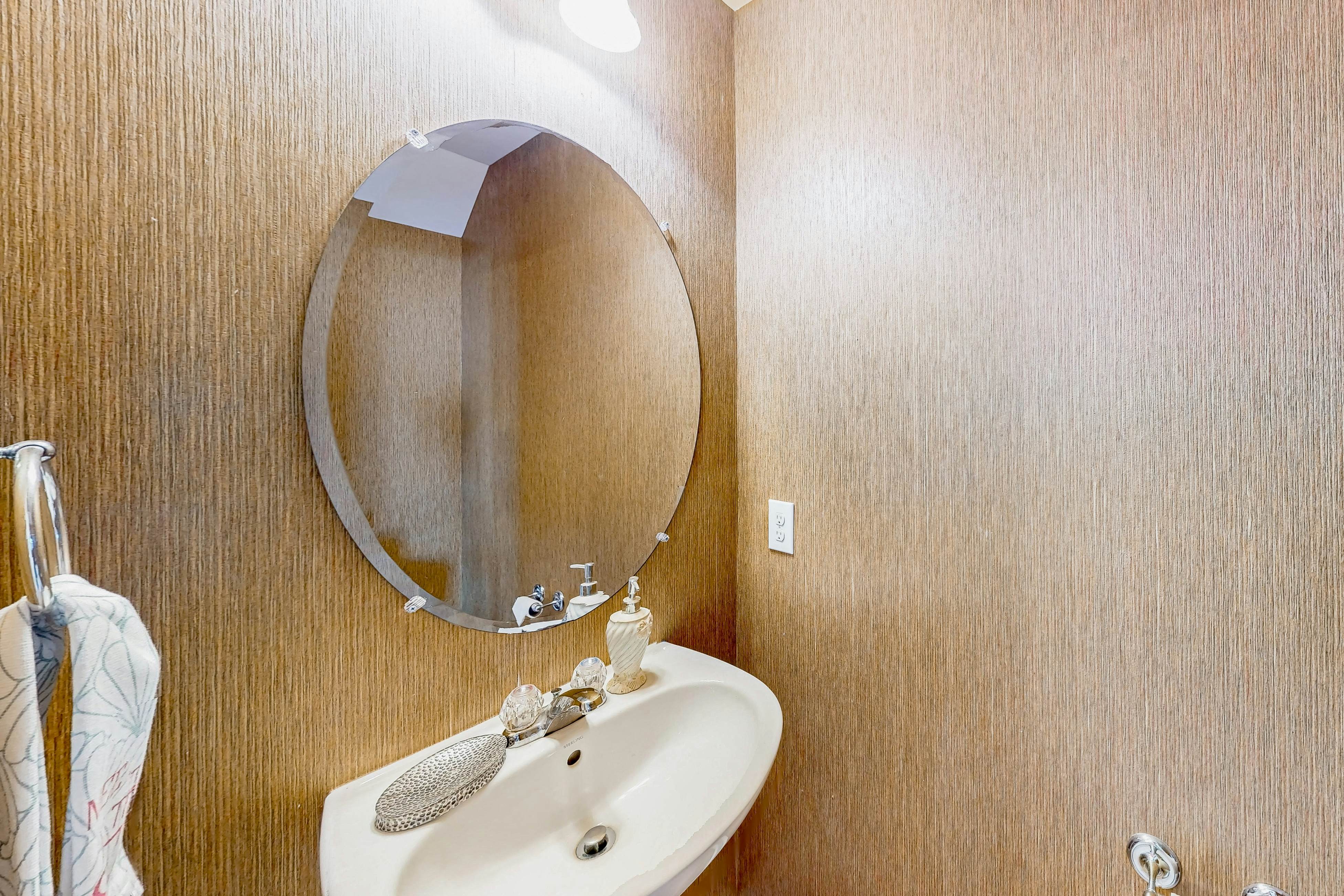 Millville by the Sea - 33504 Belvedere St