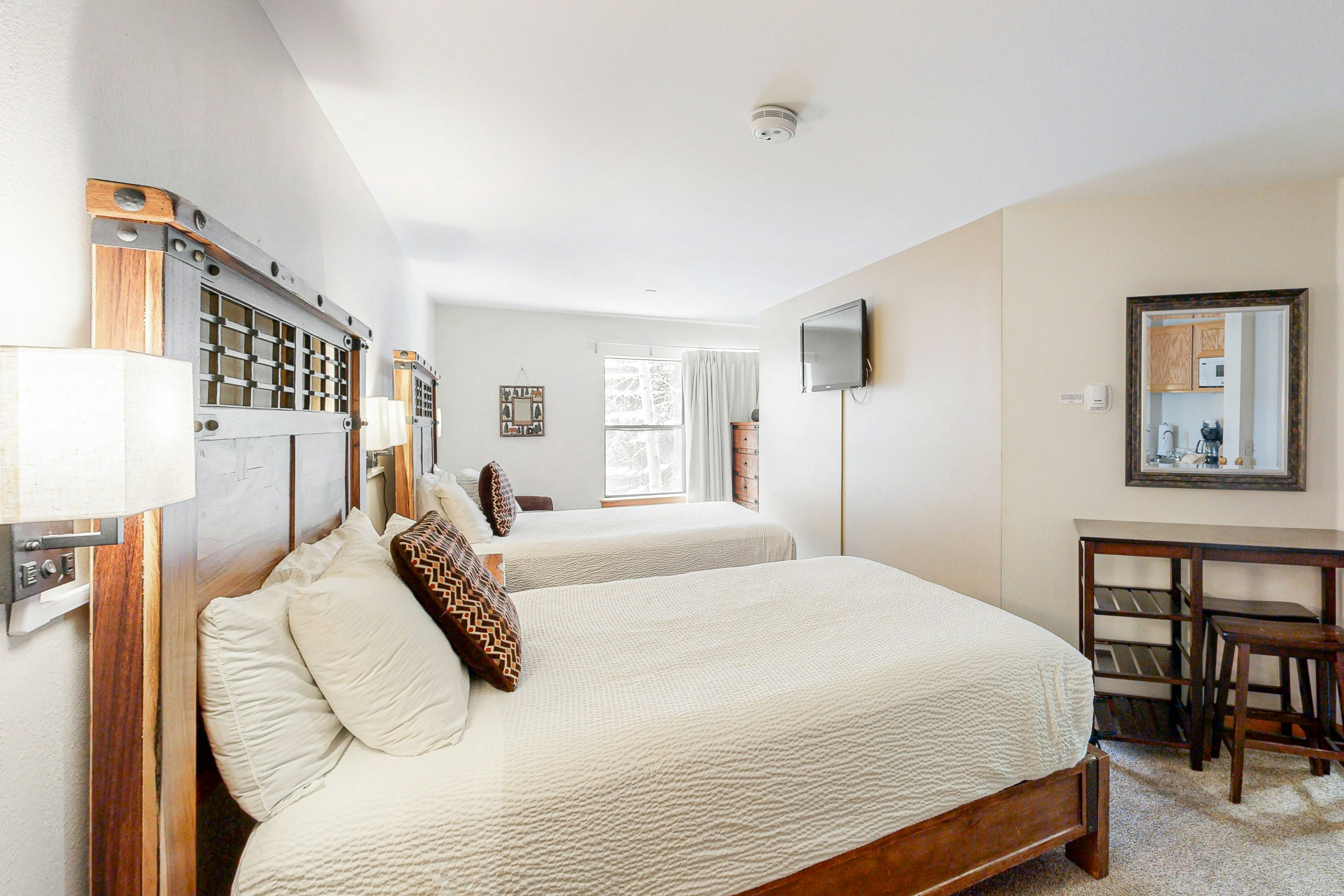 River Mountain Lodge #E218B