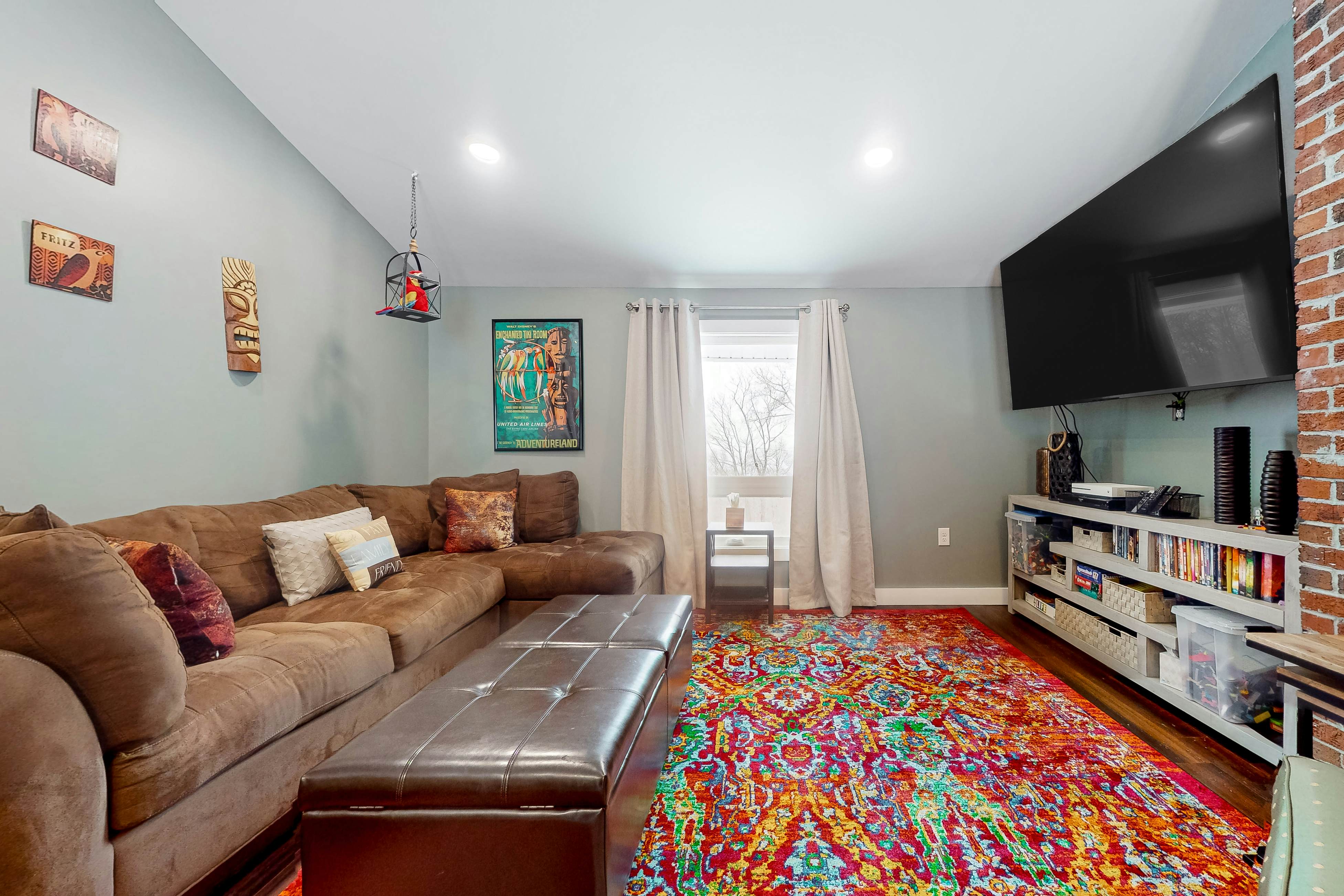 Trailhead Resting Spot