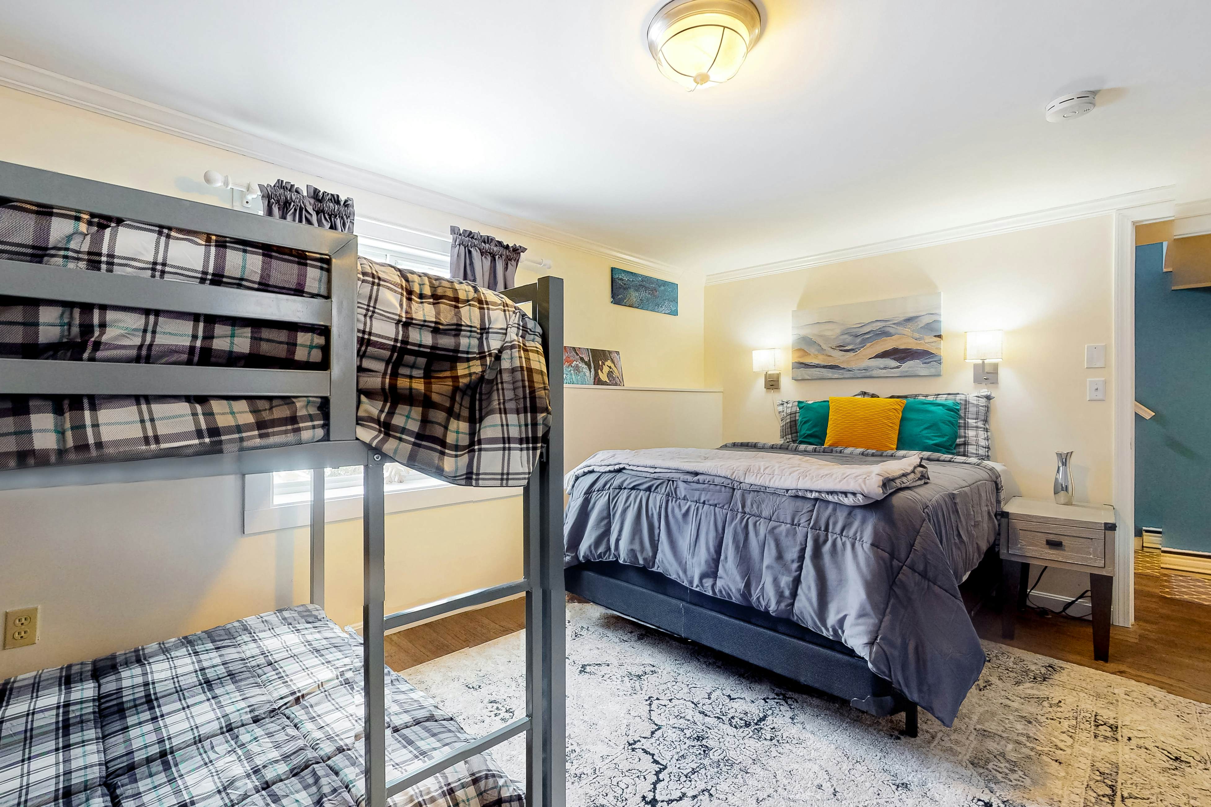 Trailhead Resting Spot