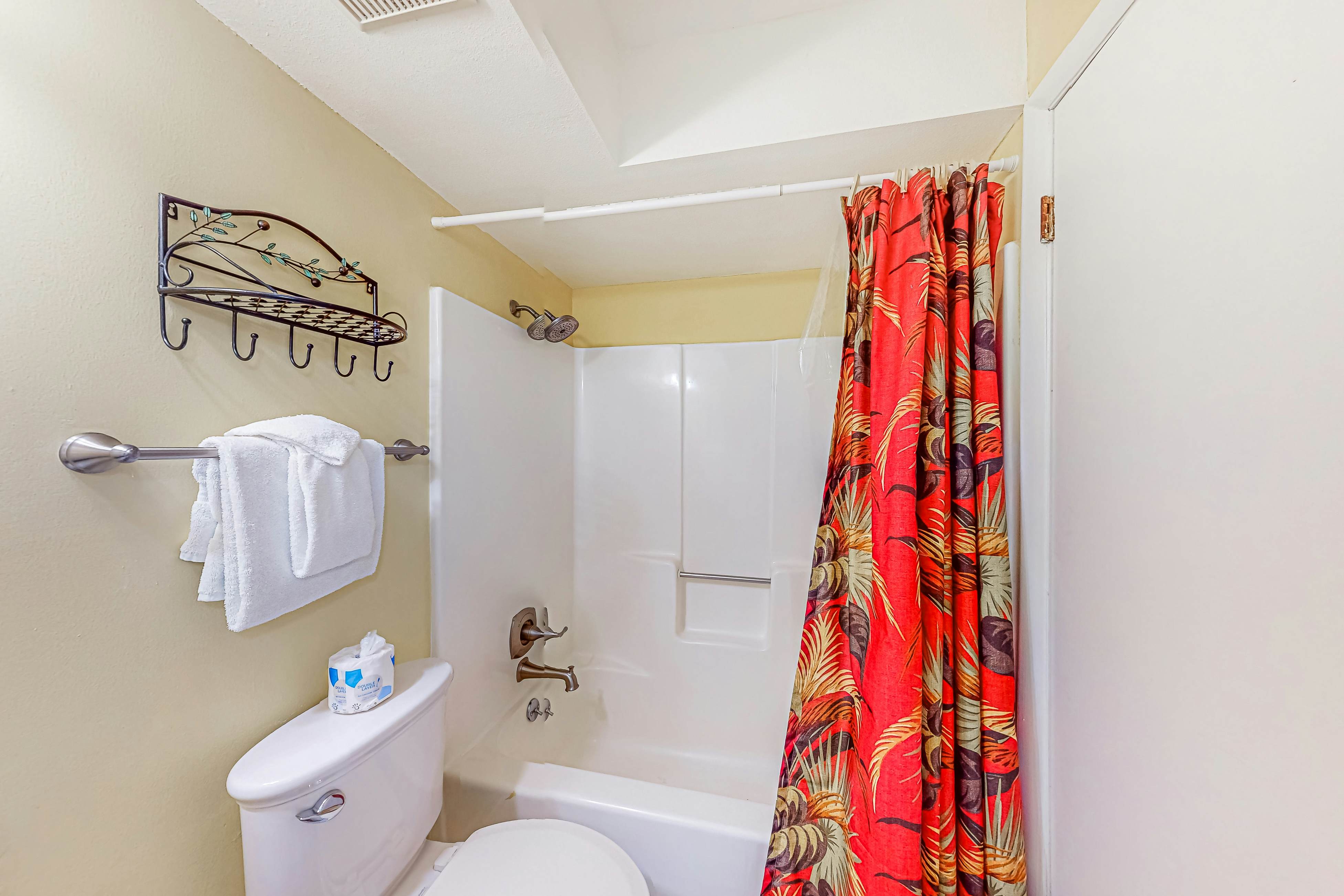 Driftwood Towers #5B