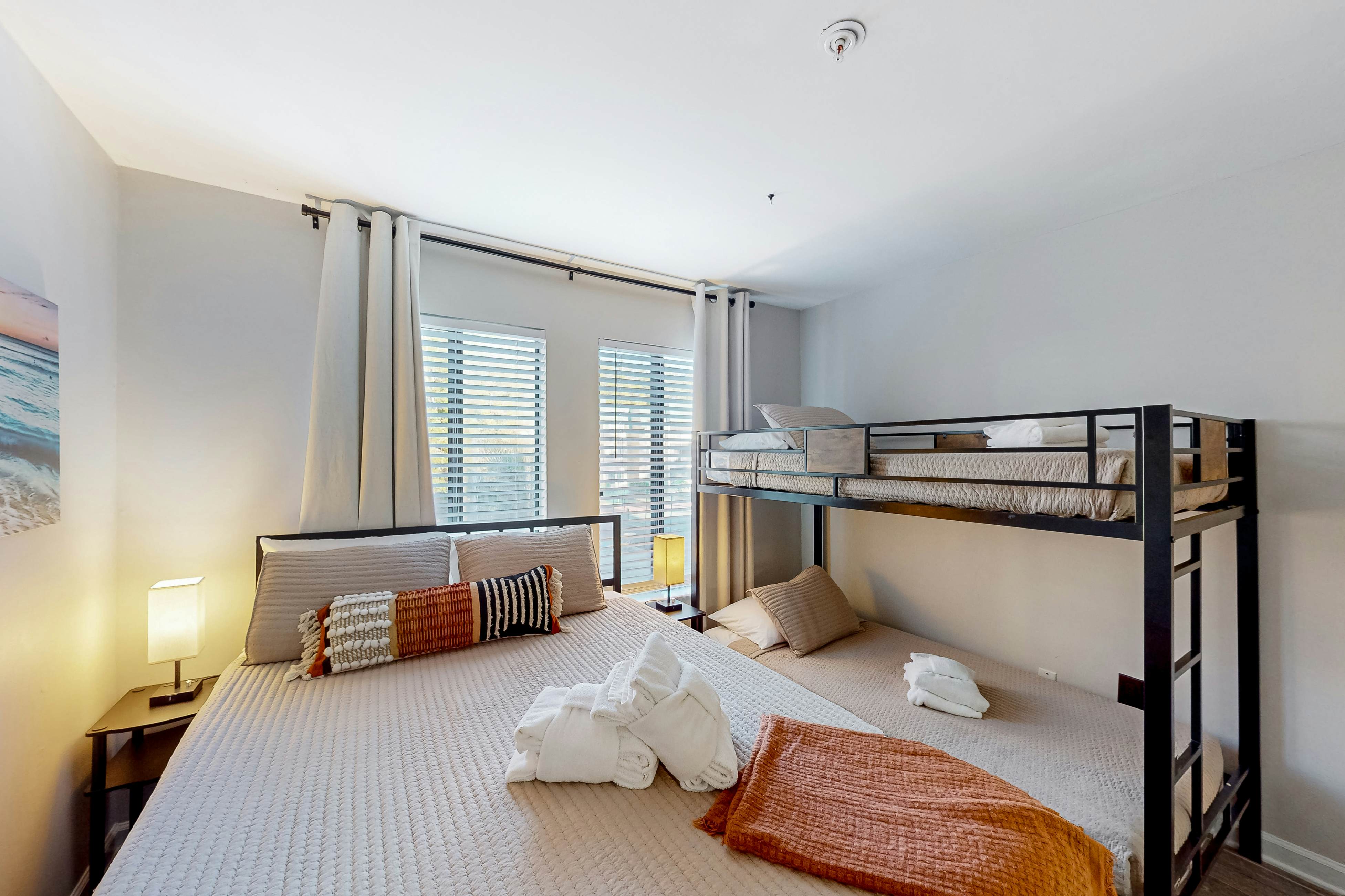 Spa on Port Royal Sound 3231