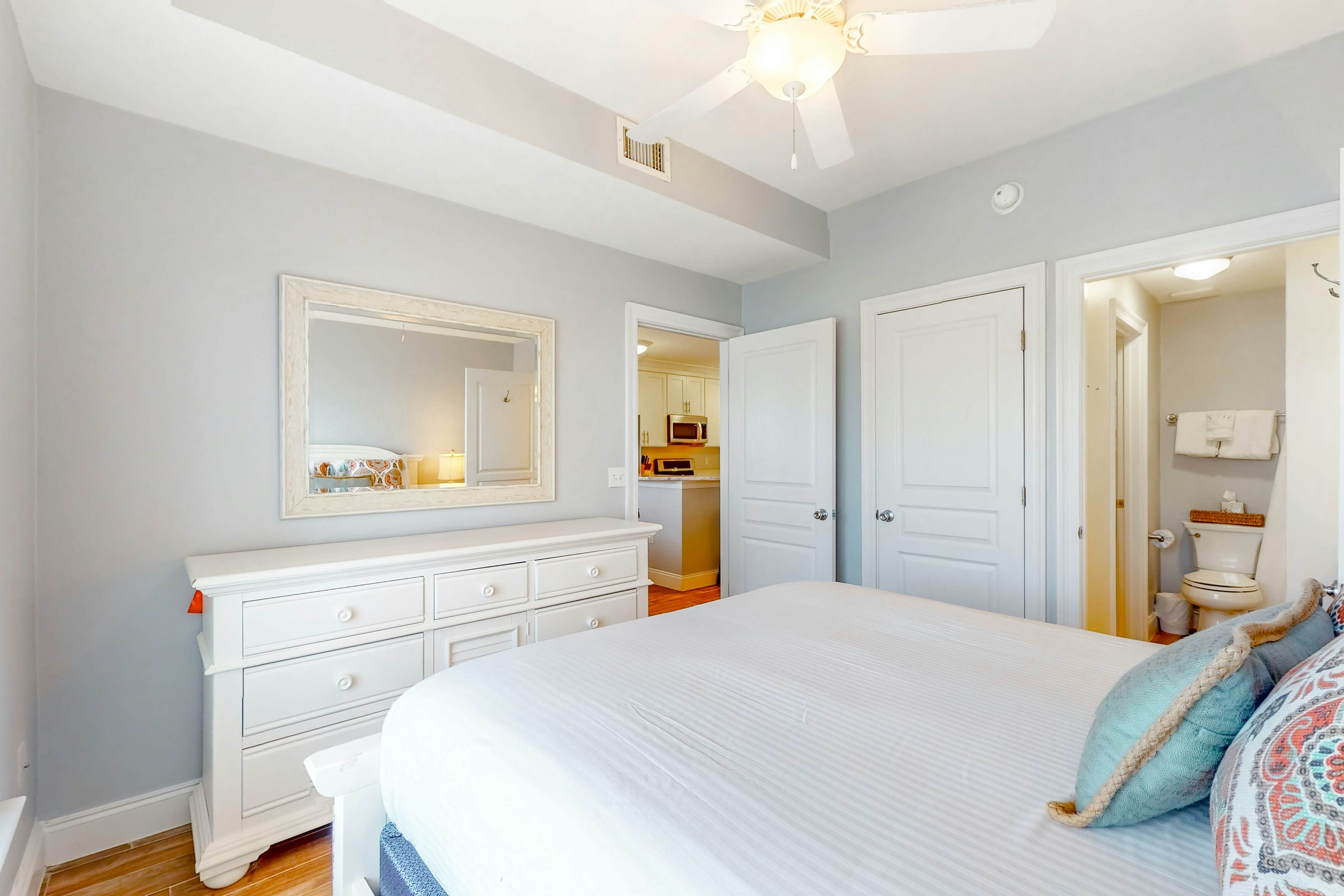 Tranquil Harbour 102