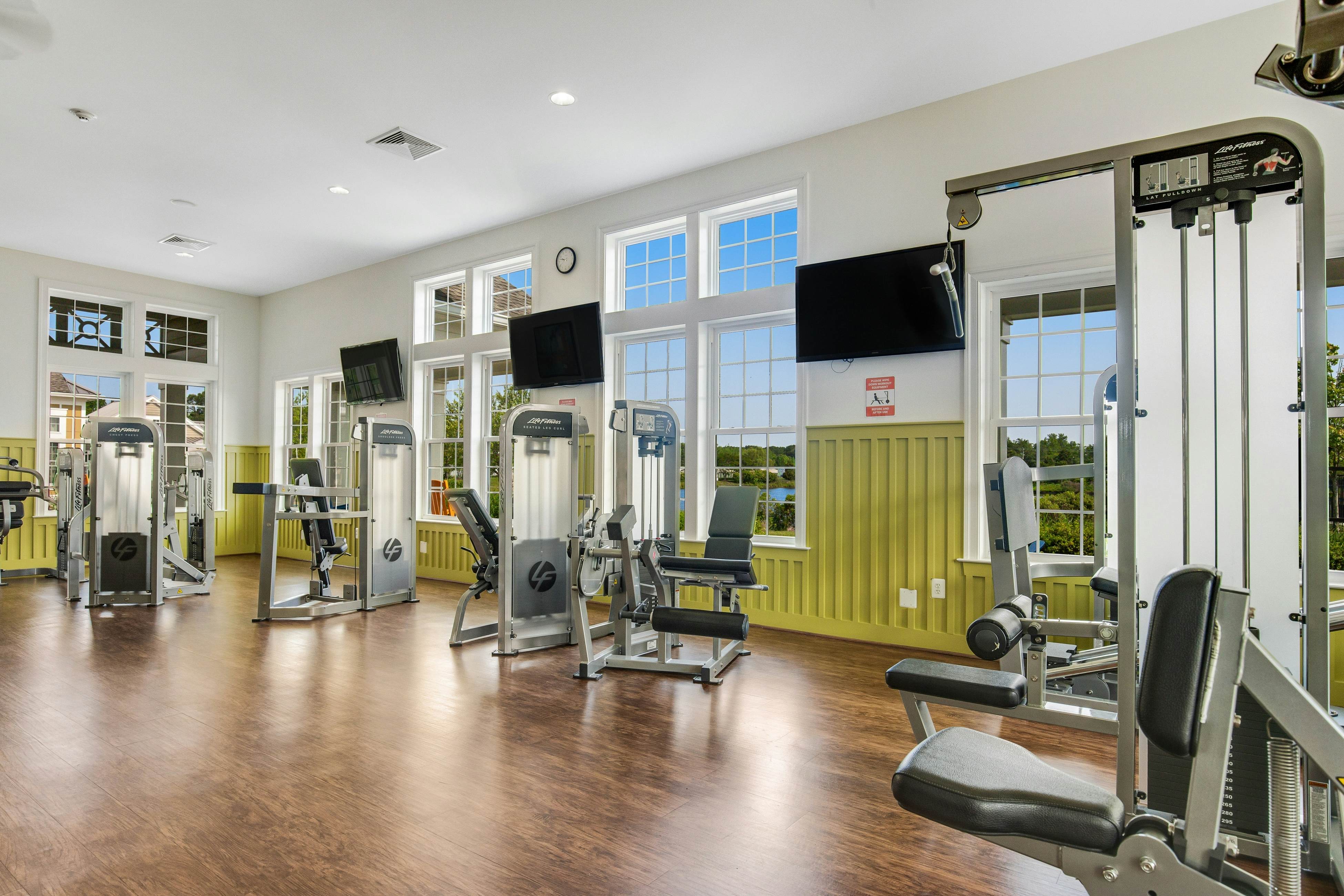 Millville by the Sea - 33504 Belvedere St