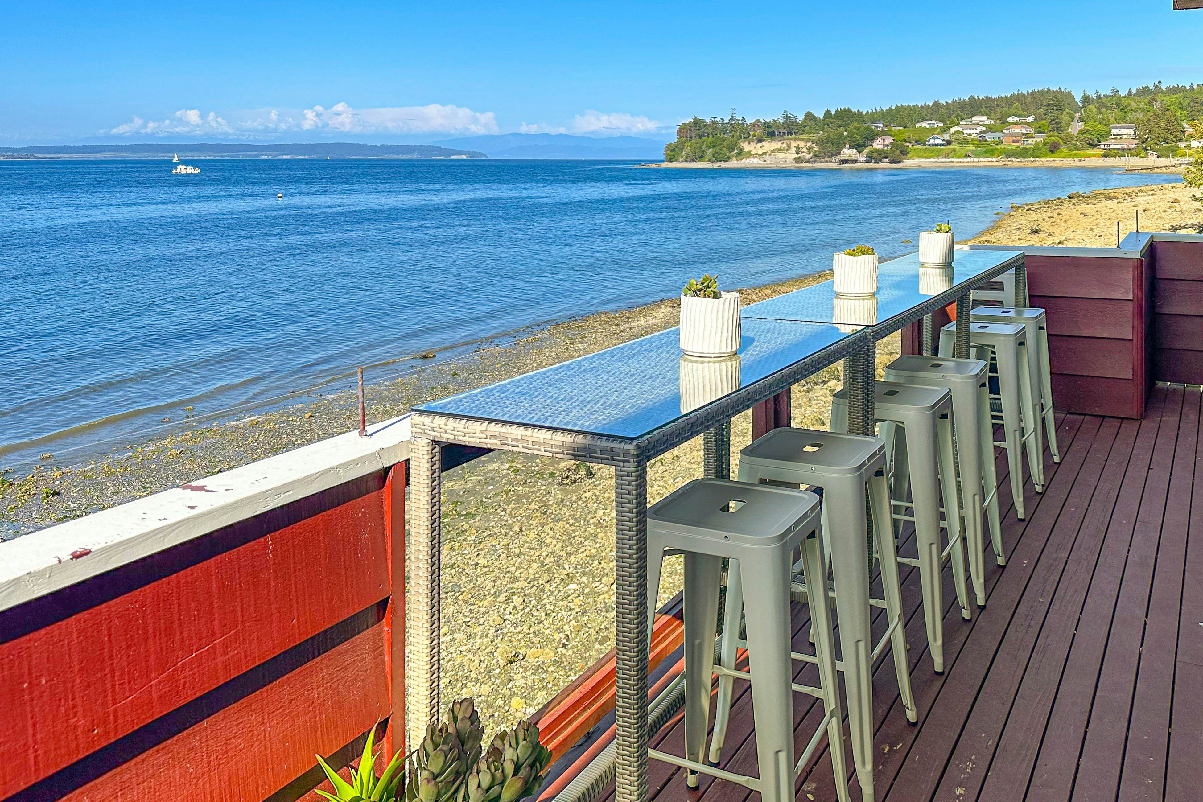 Heron House on the Cove