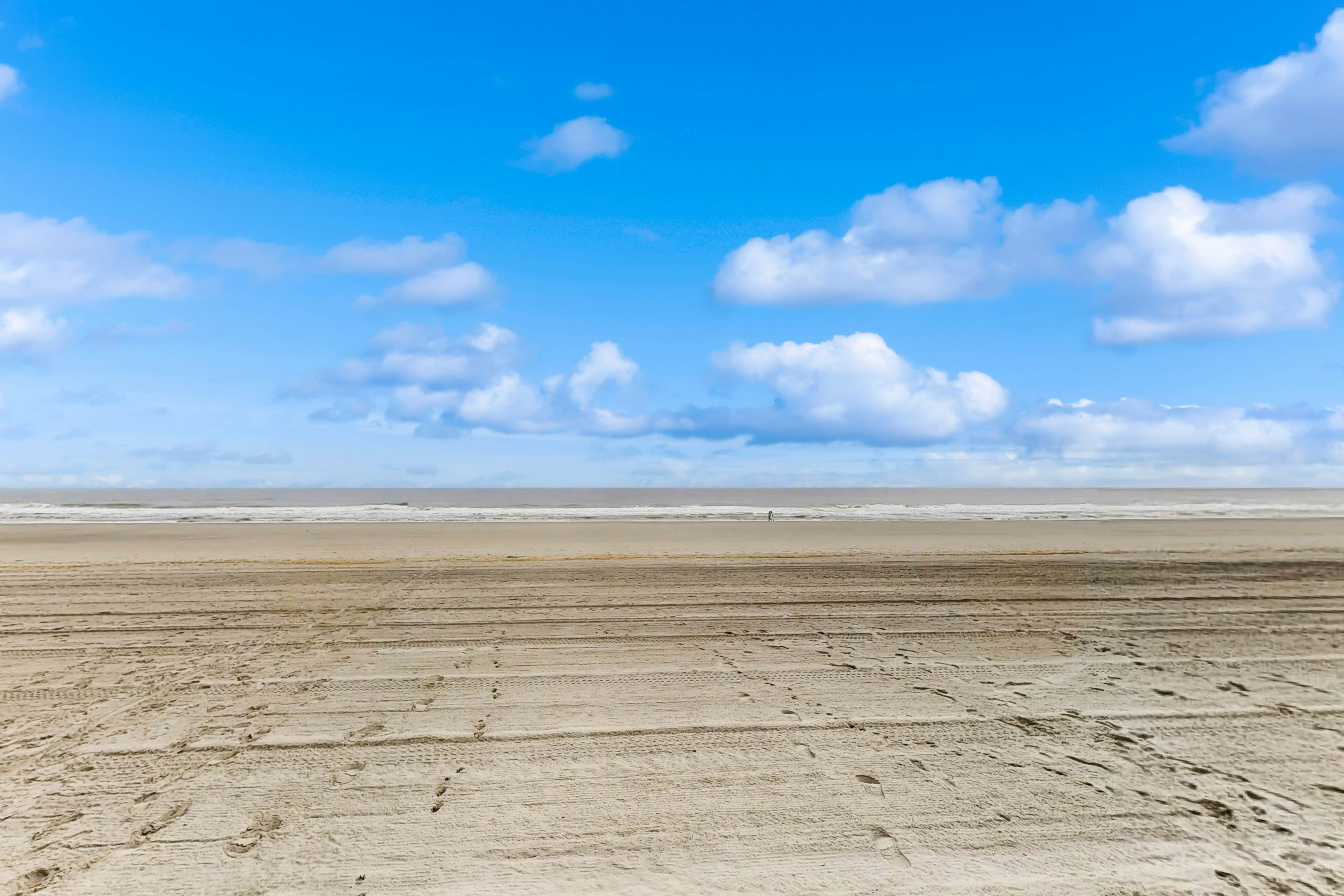 Sands Beach Club 524 The Chill Pill 