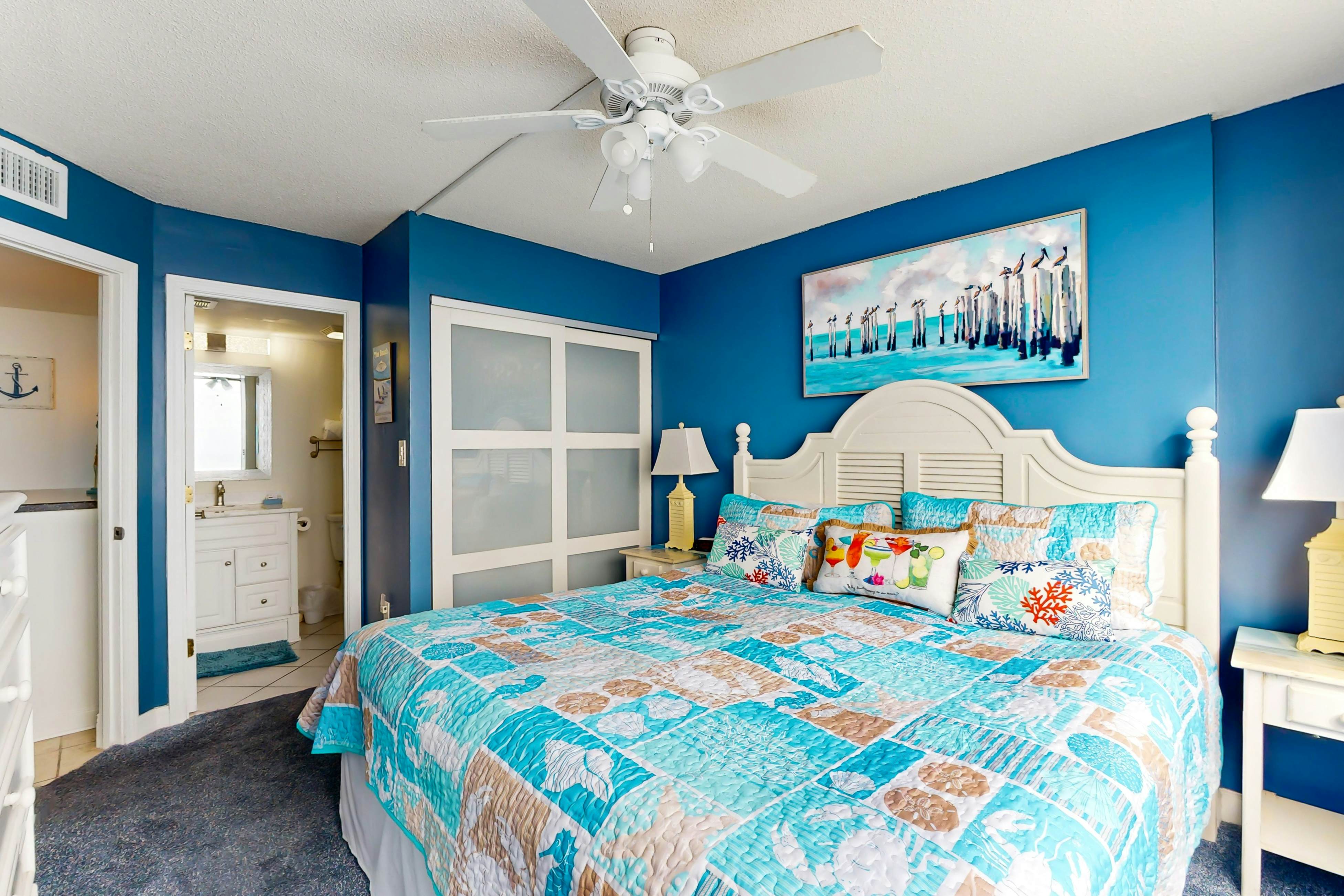 Sands Beach Club 524 The Chill Pill 