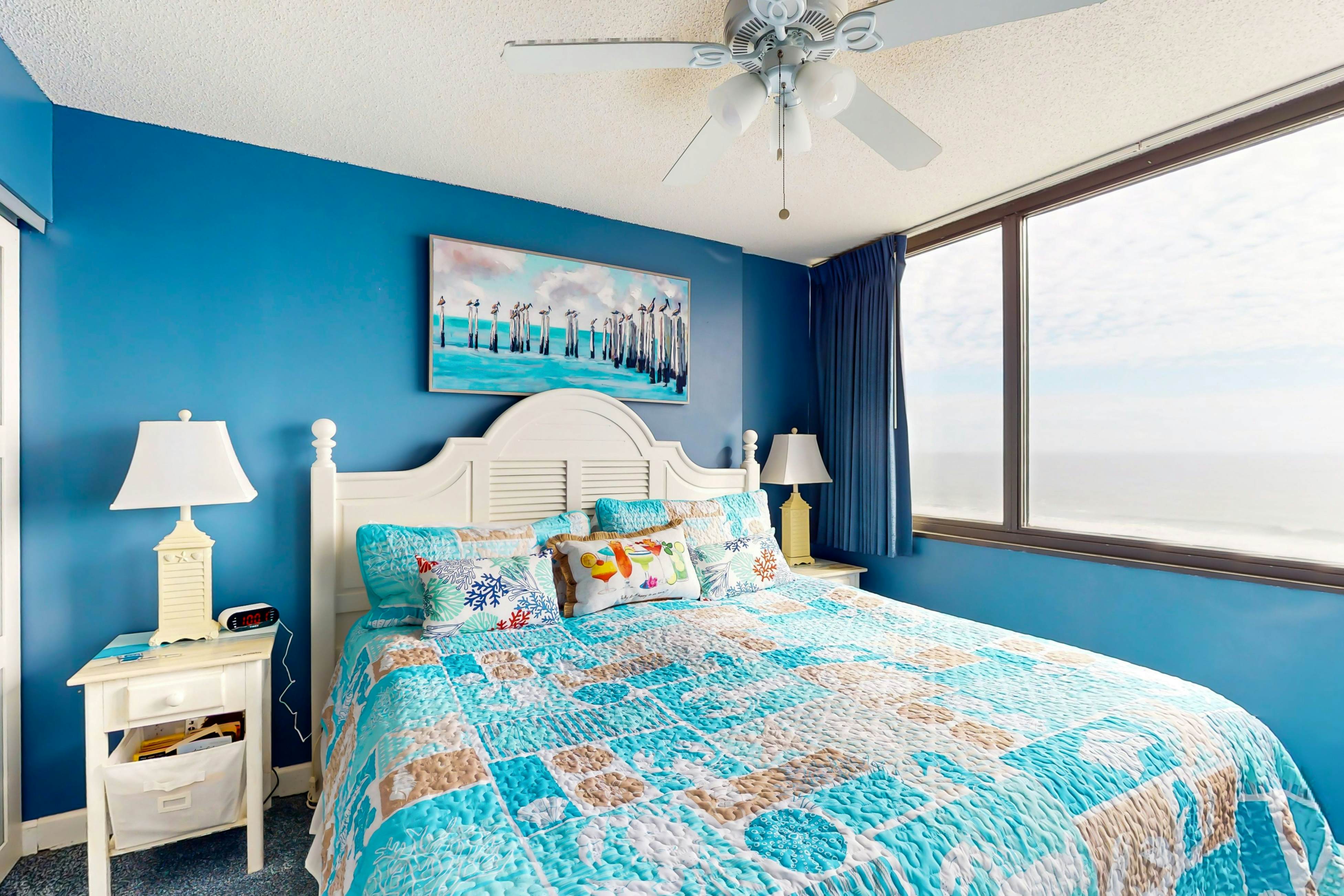 Sands Beach Club 524 The Chill Pill 