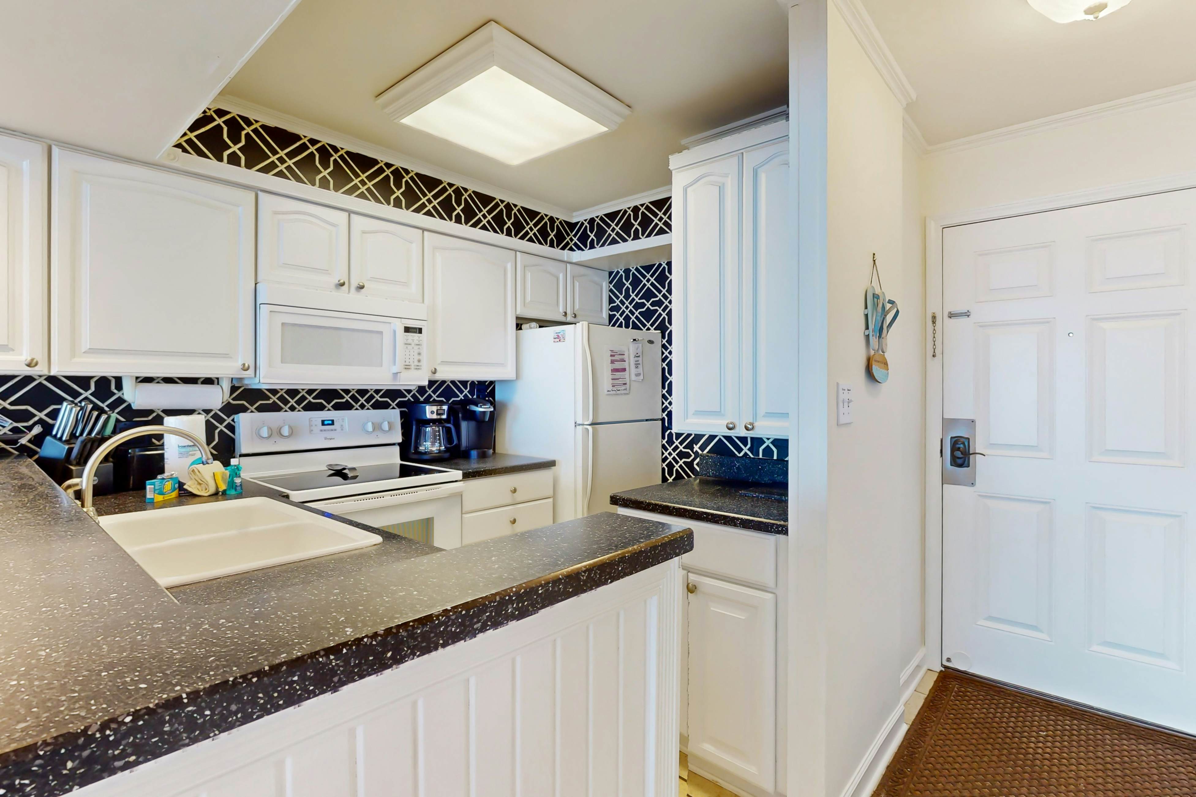 Sands Beach Club 524 The Chill Pill 