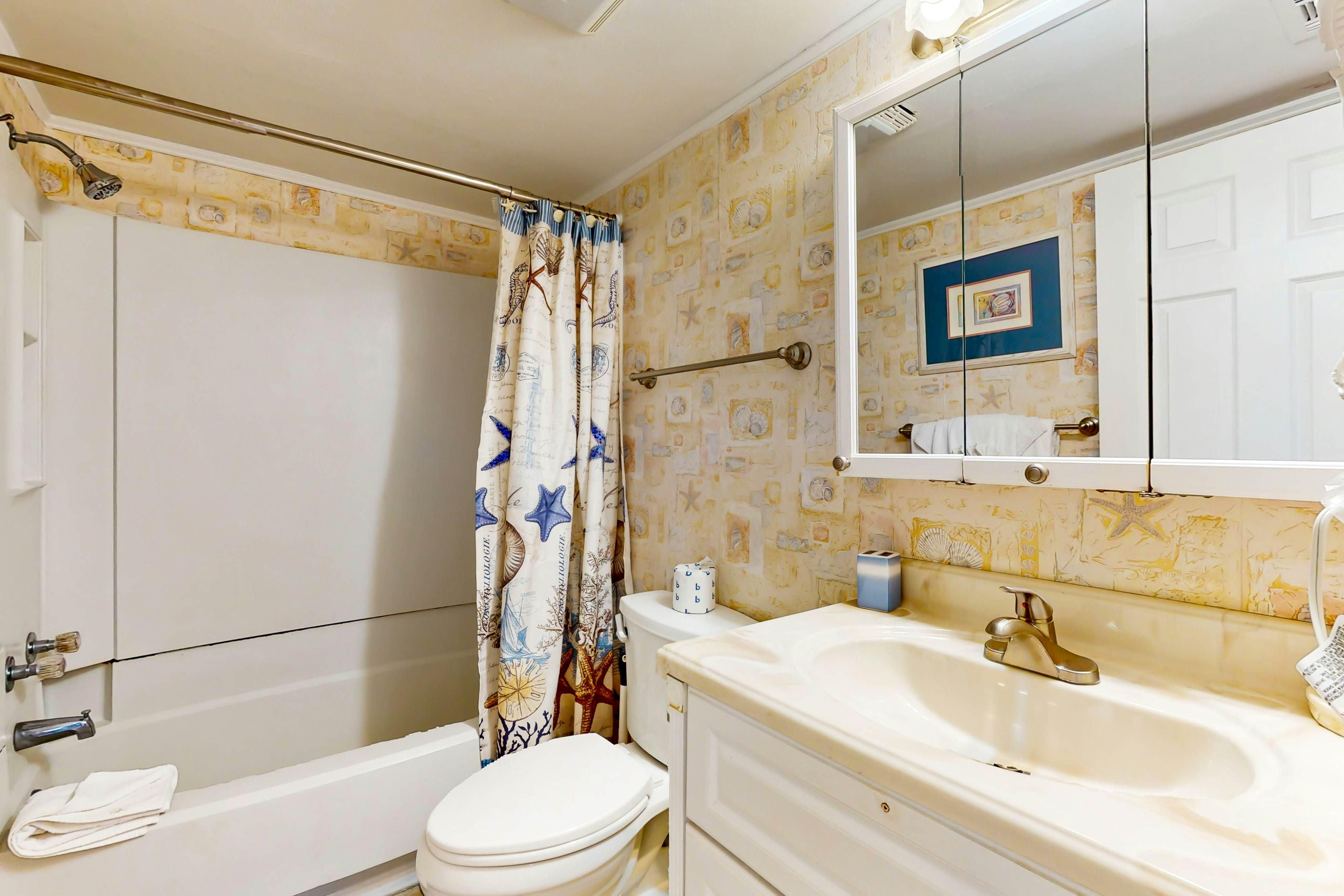 Sands Beach Club 524 The Chill Pill 