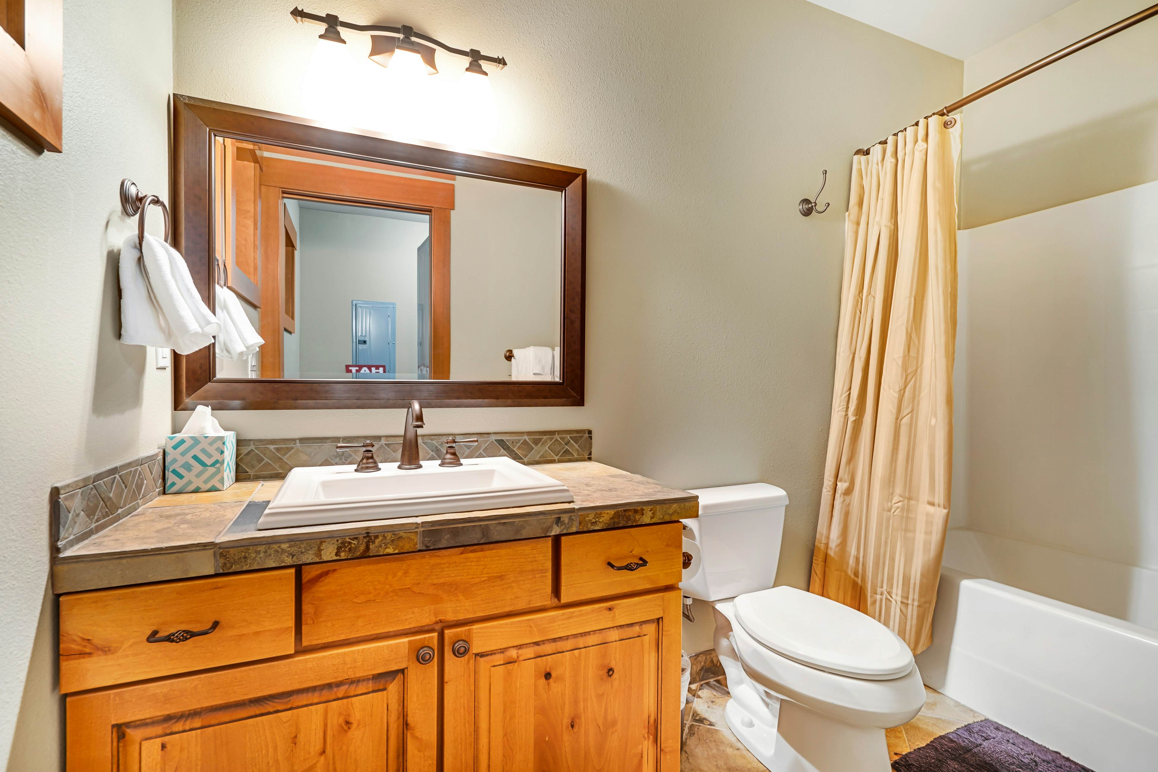 Cascadia Clouds Chalet