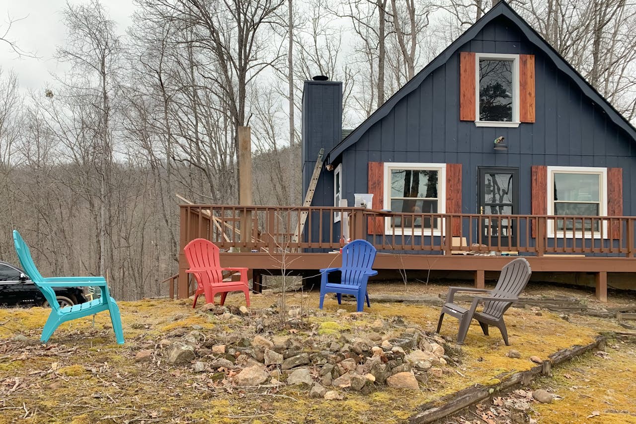 Harper's Bearfoot Mountain Cabin 2 BD Franklin, NC Vacation Rental