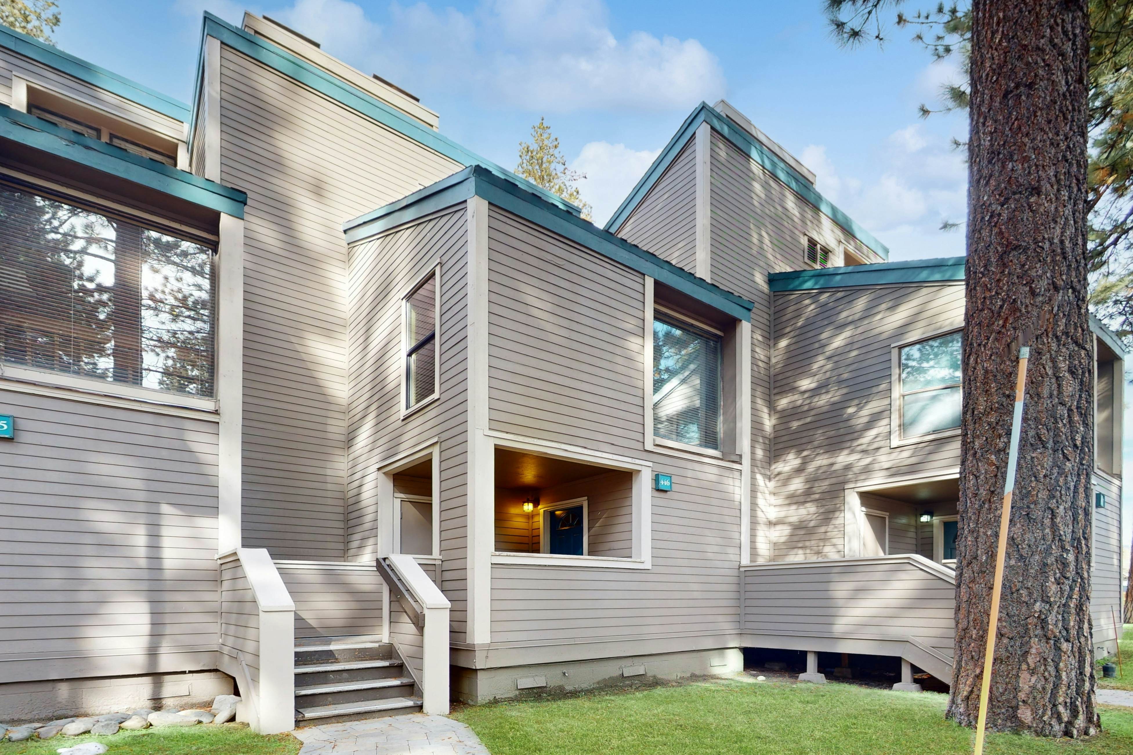 Lakeland Village 446