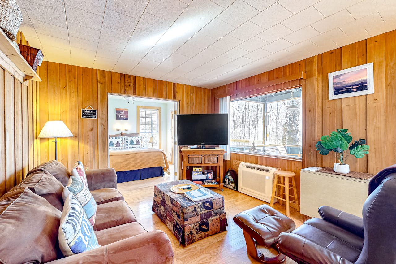 Dogwood Trail 2 BD Hayesville, NC Vacation Rental Vacasa