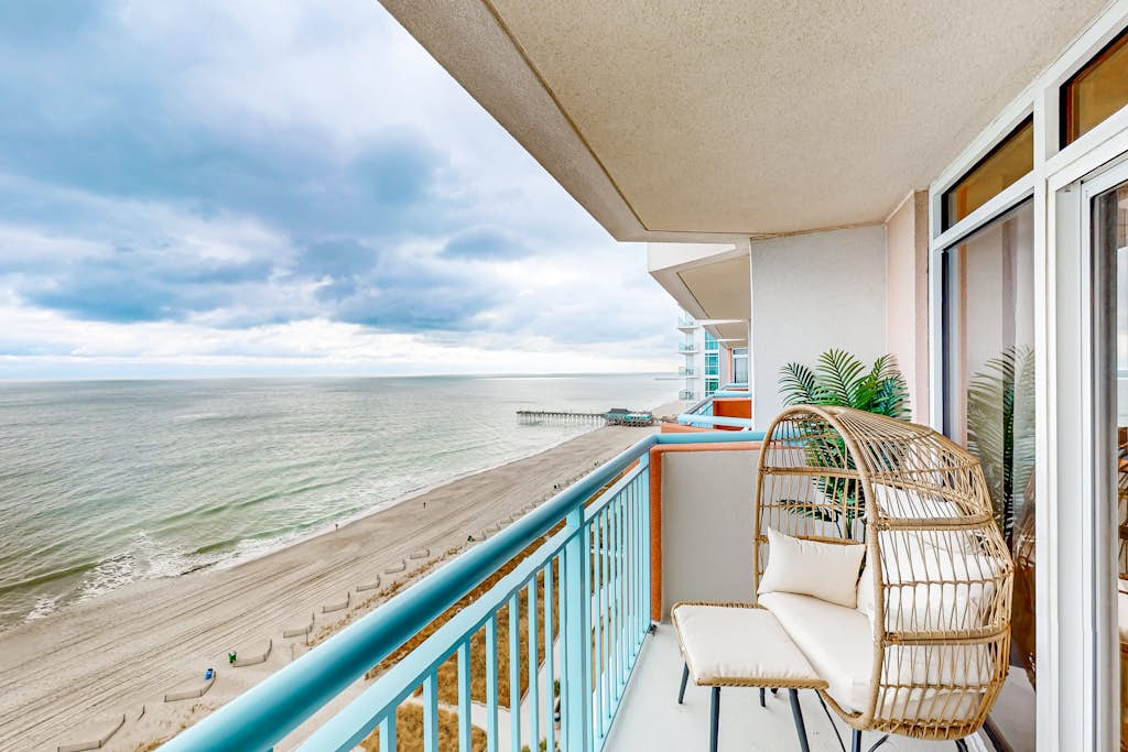 Sandy Daydreams, Unit PH3 | 1 Bed Myrtle Beach, SC Condo | Vacasa