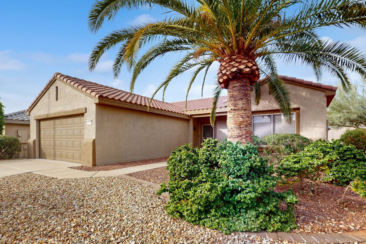 Sun City Grand Hideaway 2 BD Surprise, AZ Vacation Rental Vacasa