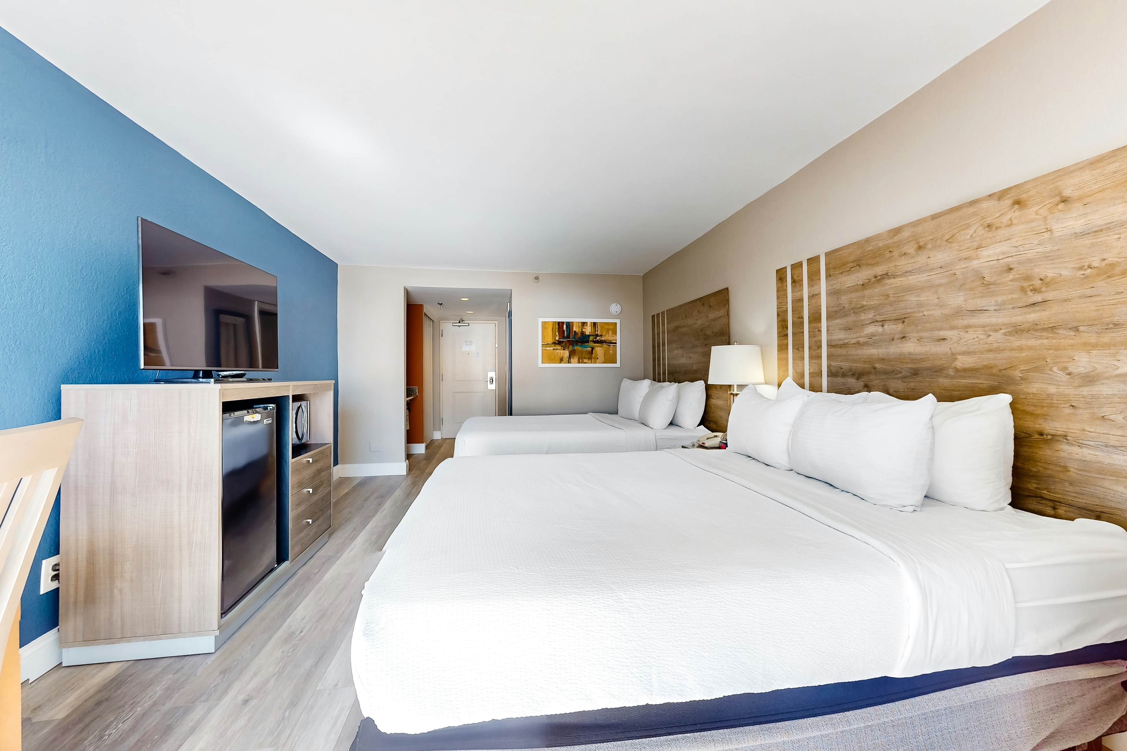 Carolinian Beach Resort 0105